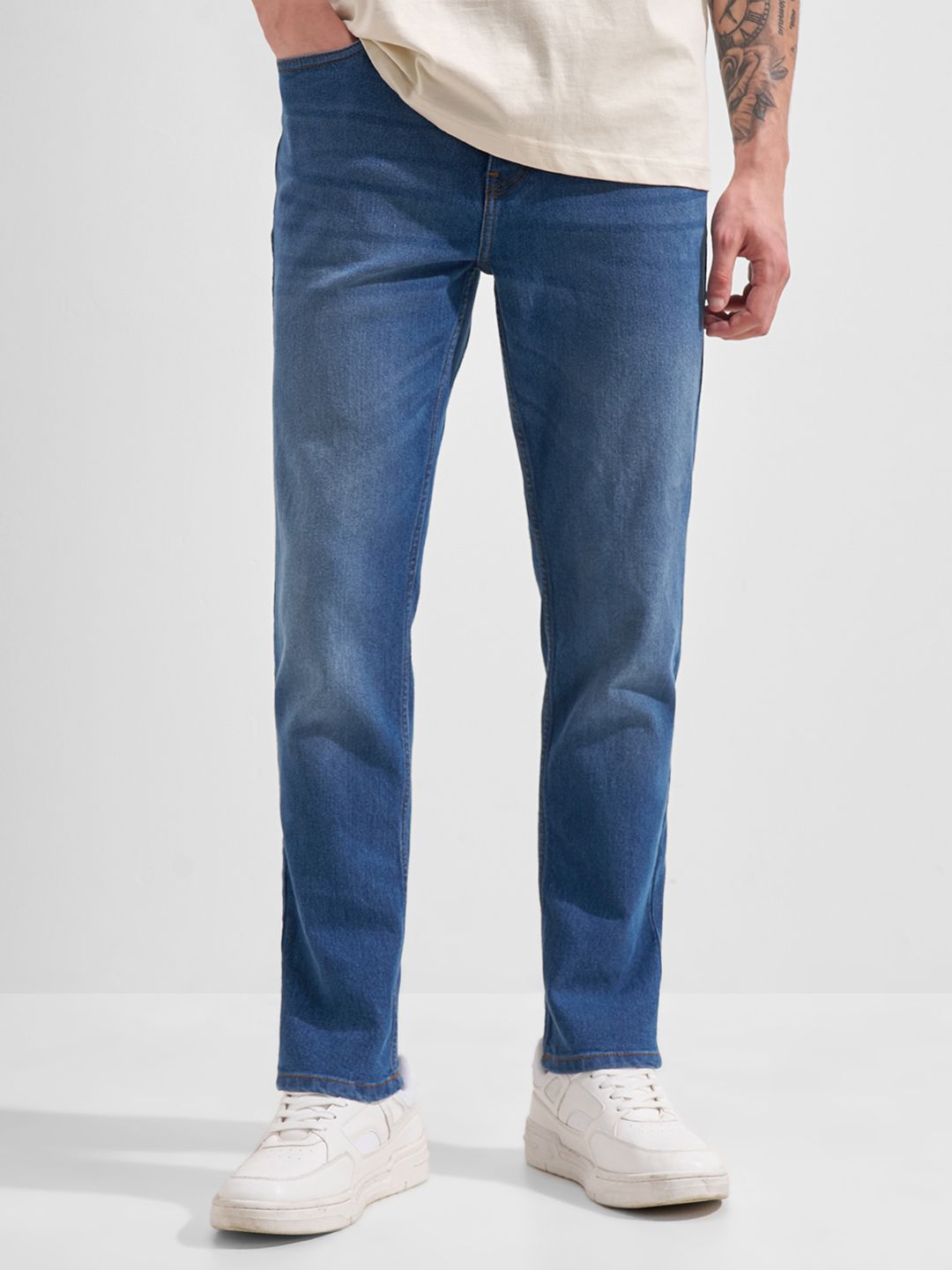 HIGHLANDER  Men Blue Solid Washed Slim Fit Jeans