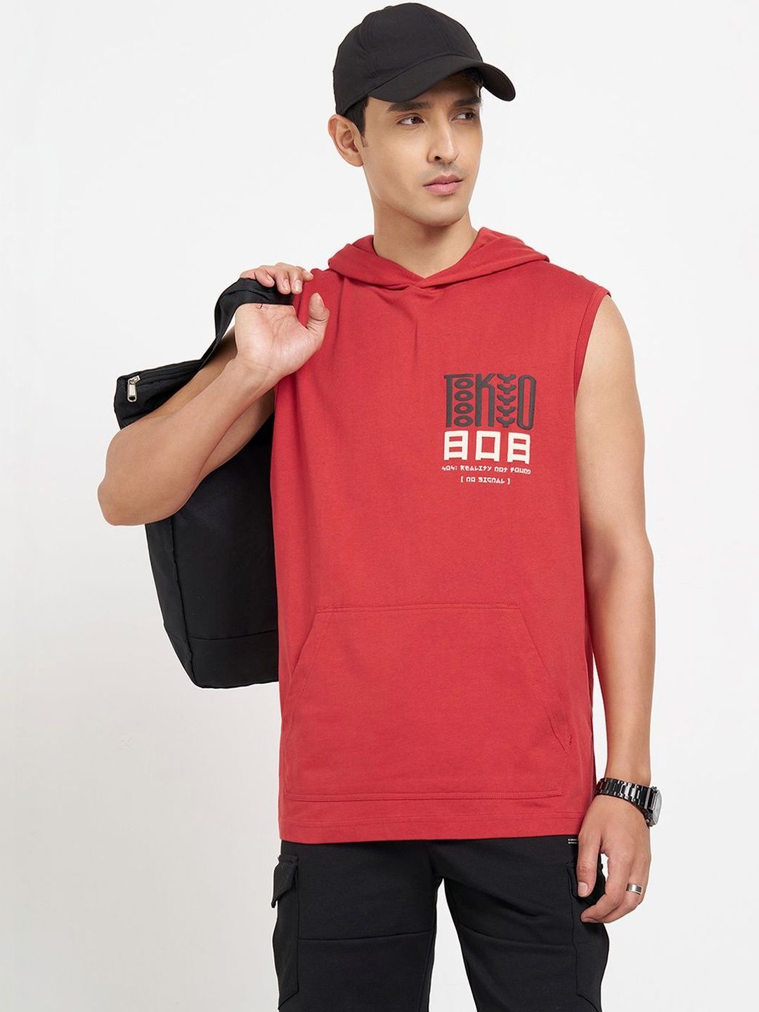 Street 808 by Pantaloons Men Printed Hooded T-shirt