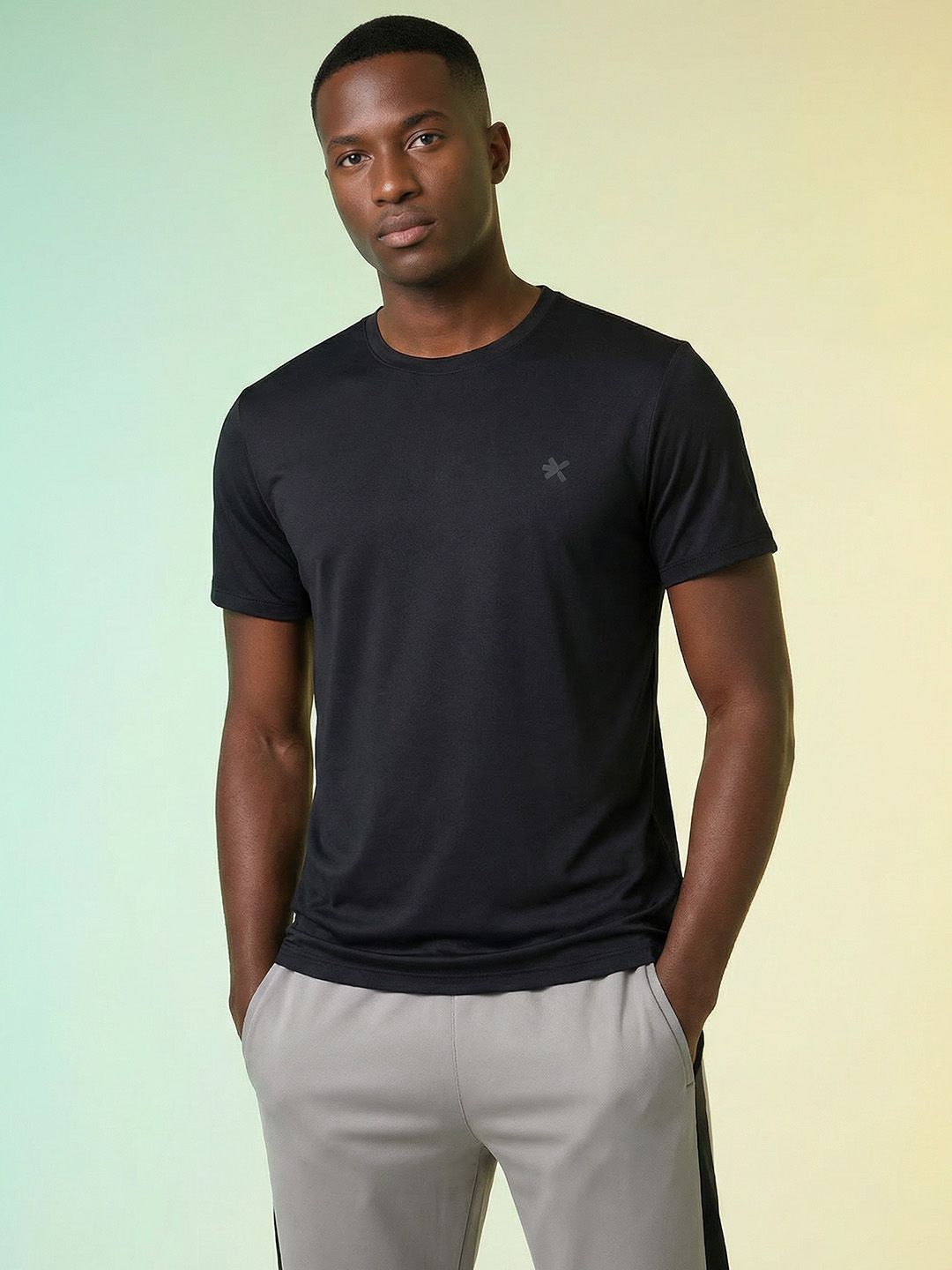 HRX by Hrithik Roshan Slim Fit Rapid-Dry Training T-shirt