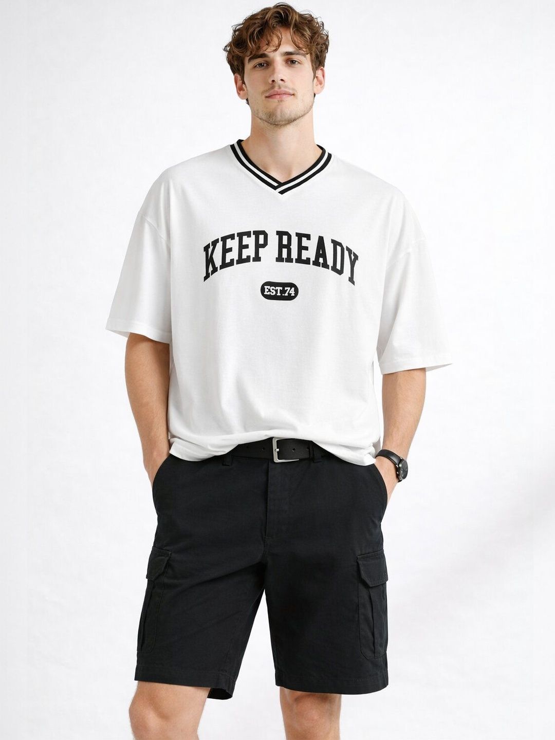 DOOR74 Men Typography Printed V-Neck T-shirt