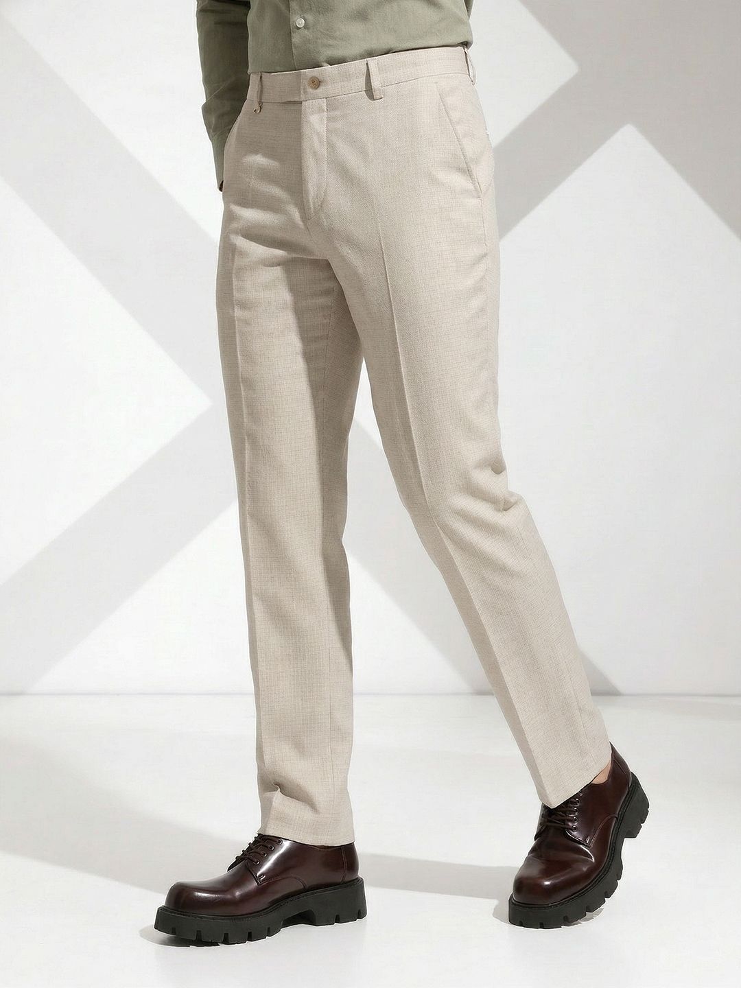 INVICTUS Men Checked Formal Trousers