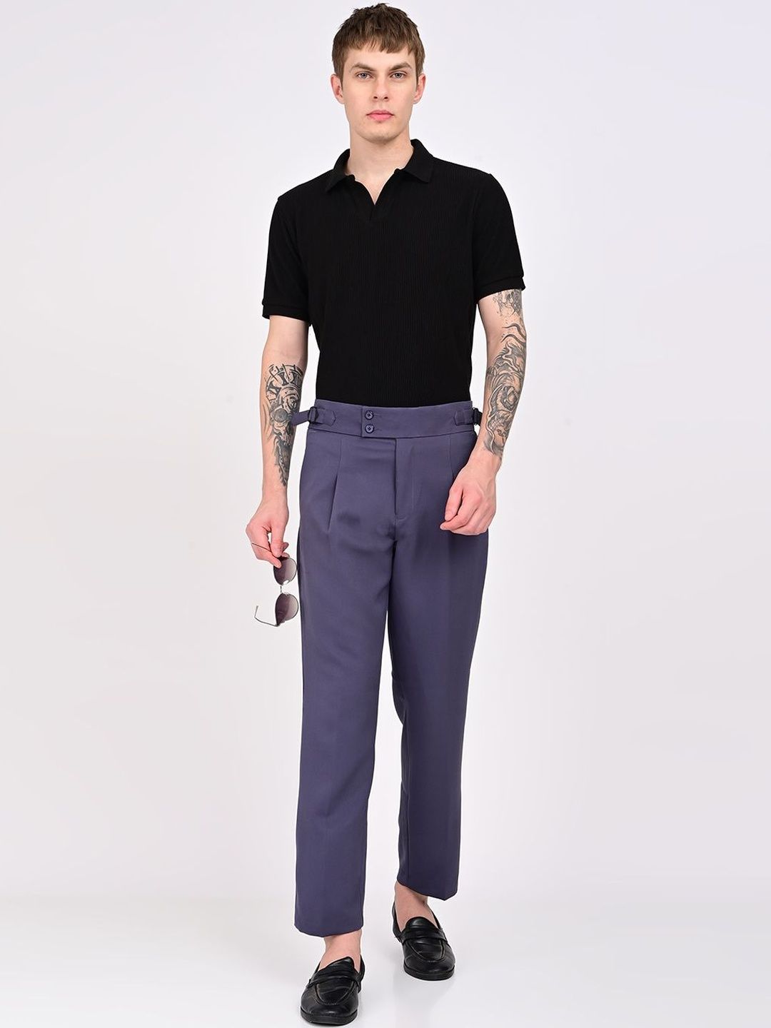INVICTUS Men Pleated Trousers