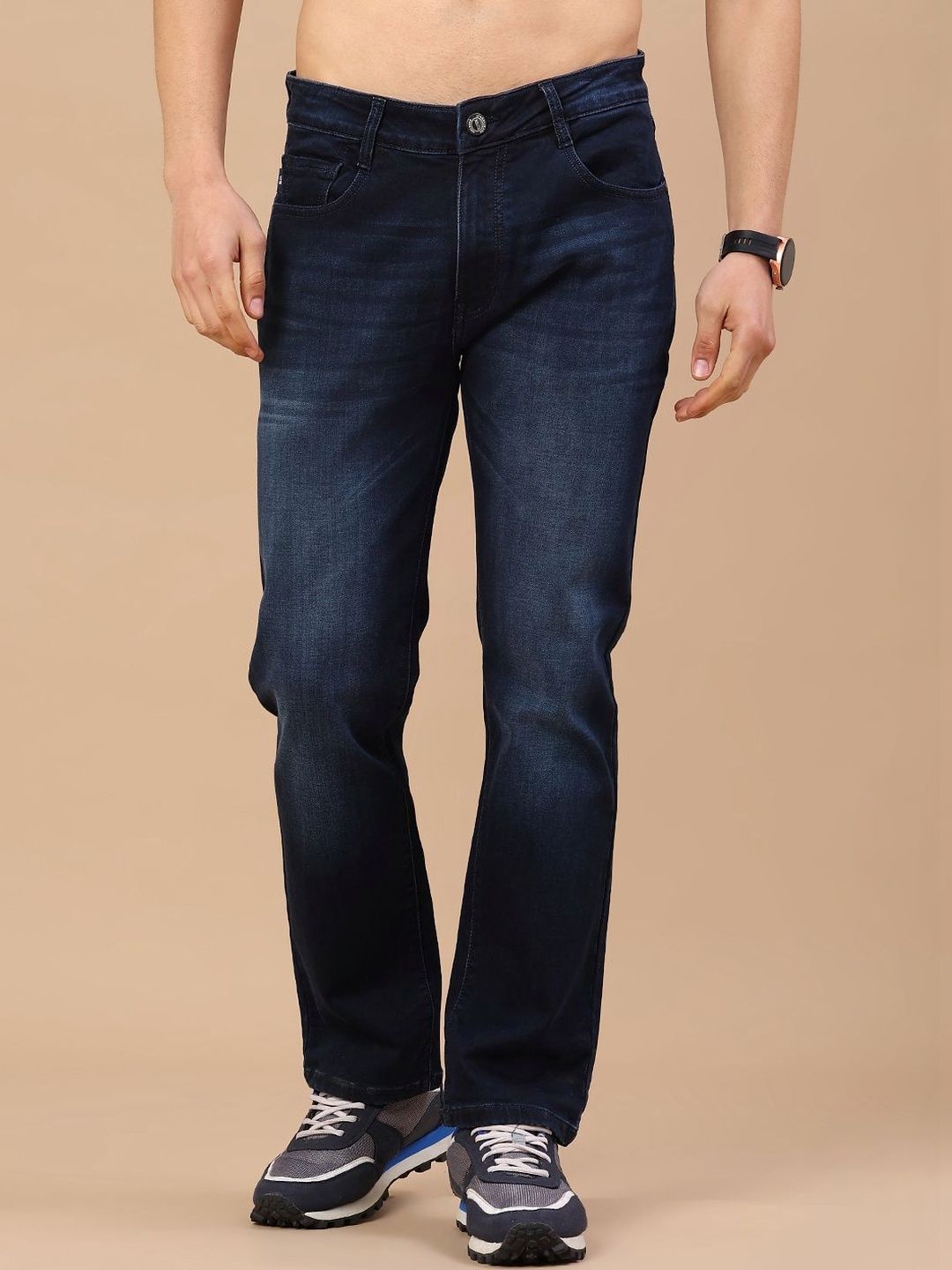 V-Mart Men Regular Fit Mid-Rise Light Fade Jeans
