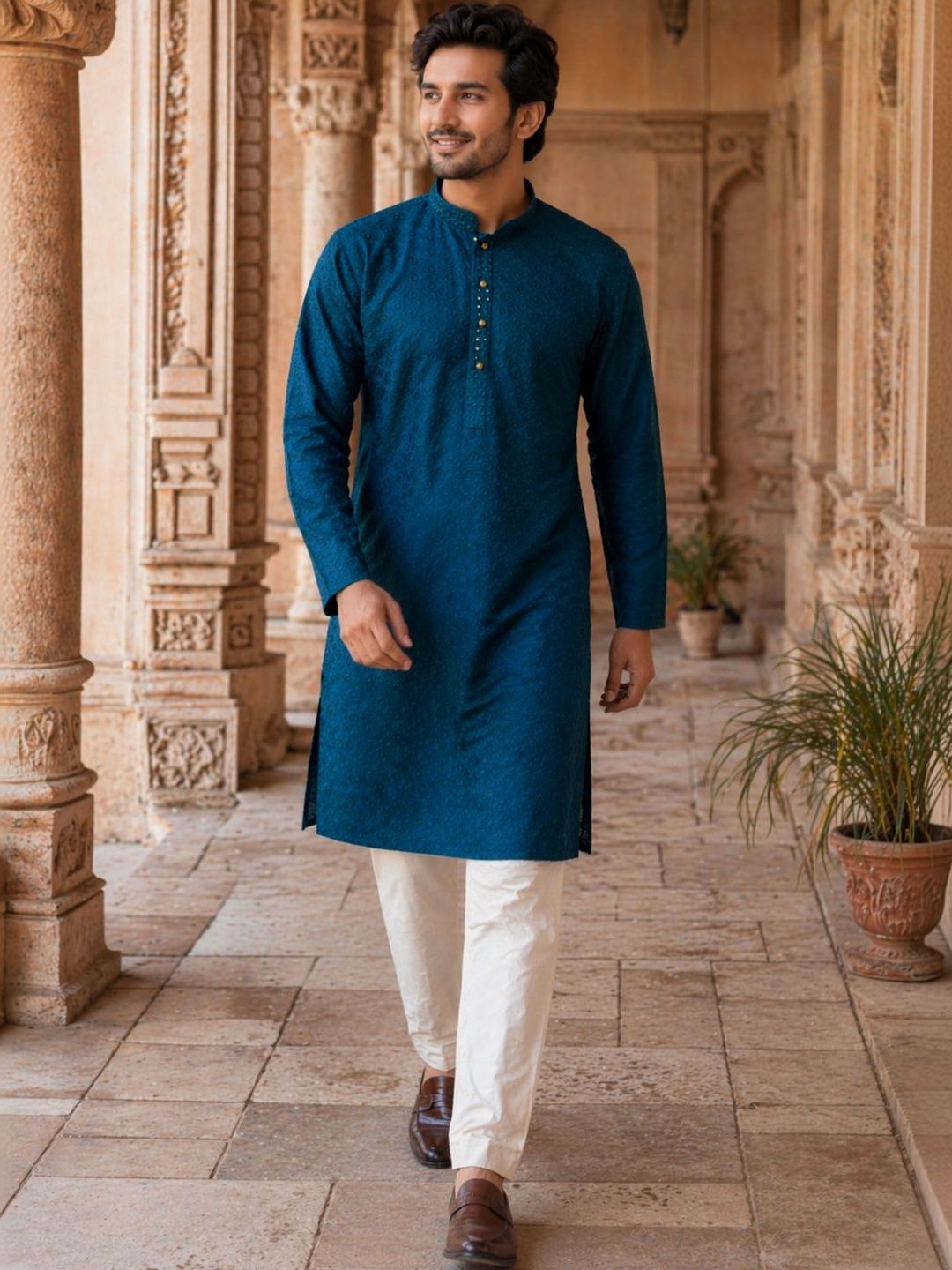 House of Pataudi Men Woven Design Embroidered Mandarin Collar Kurtas