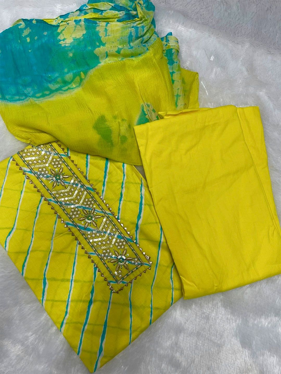 SILKORA Printed Pure Cotton Unstitched Dress Material