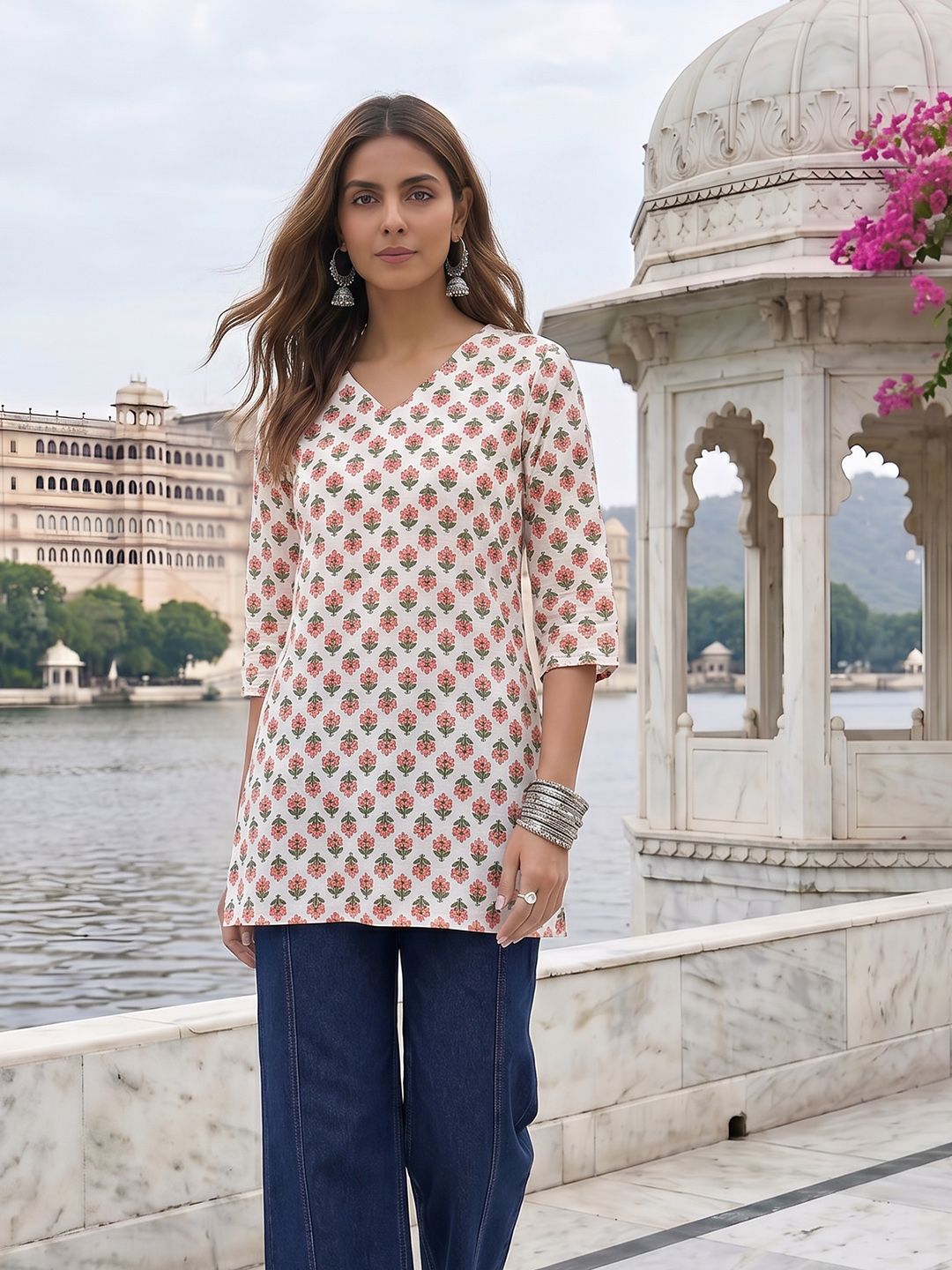 Anouk Rustic Floral Printed V-Neck Straight Kurta