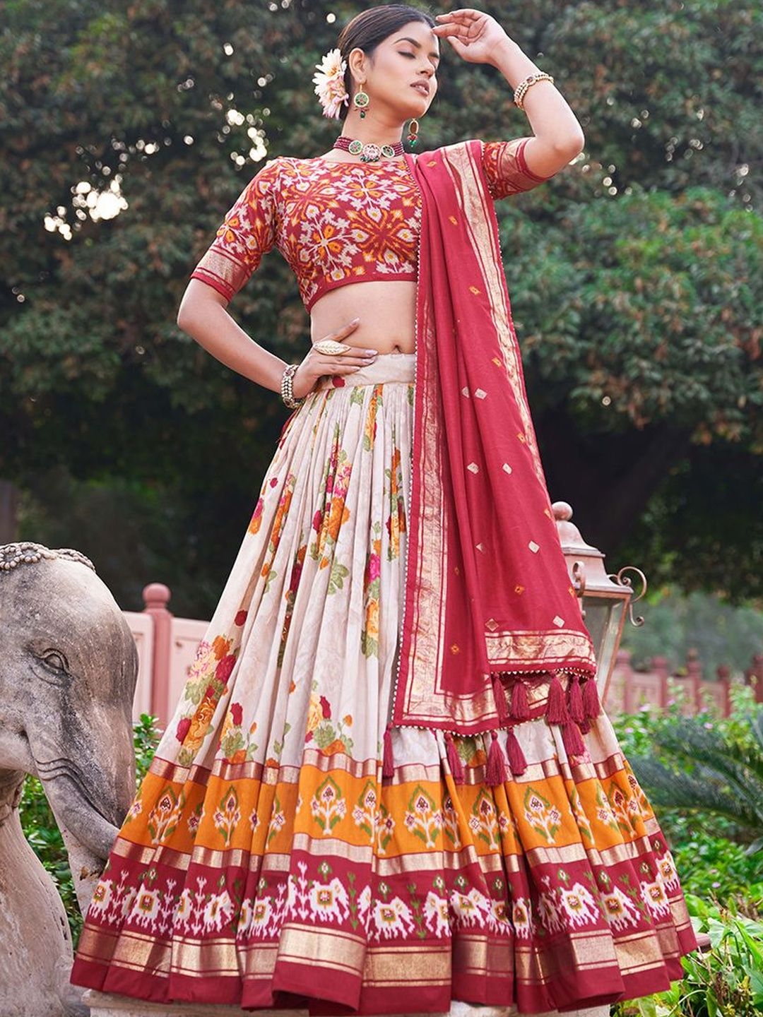 House of Pataudi Printed Round Neck Flared Lehenga Choli