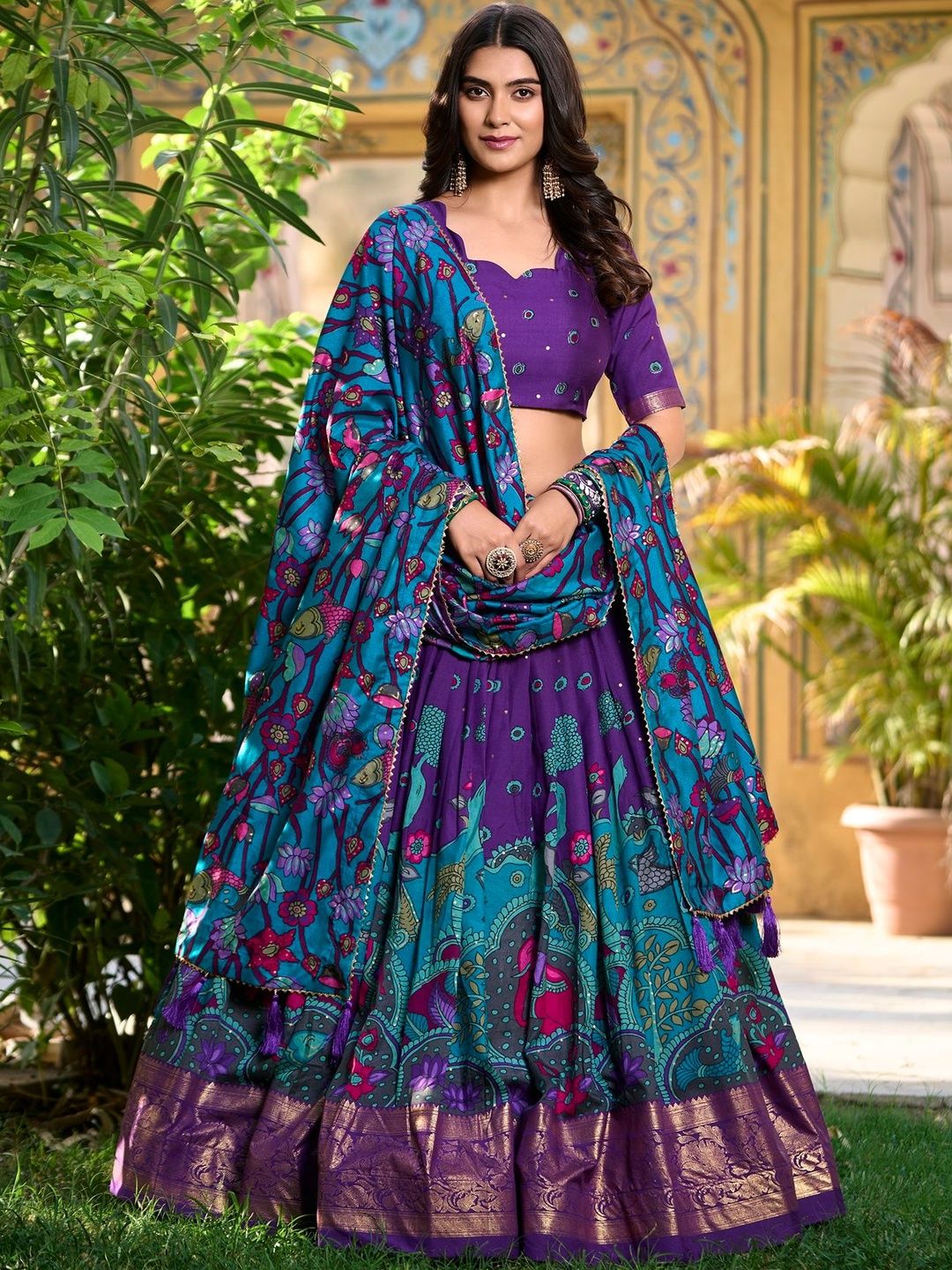 House of Pataudi Printed Scoop Neck Flared Lehenga Choli
