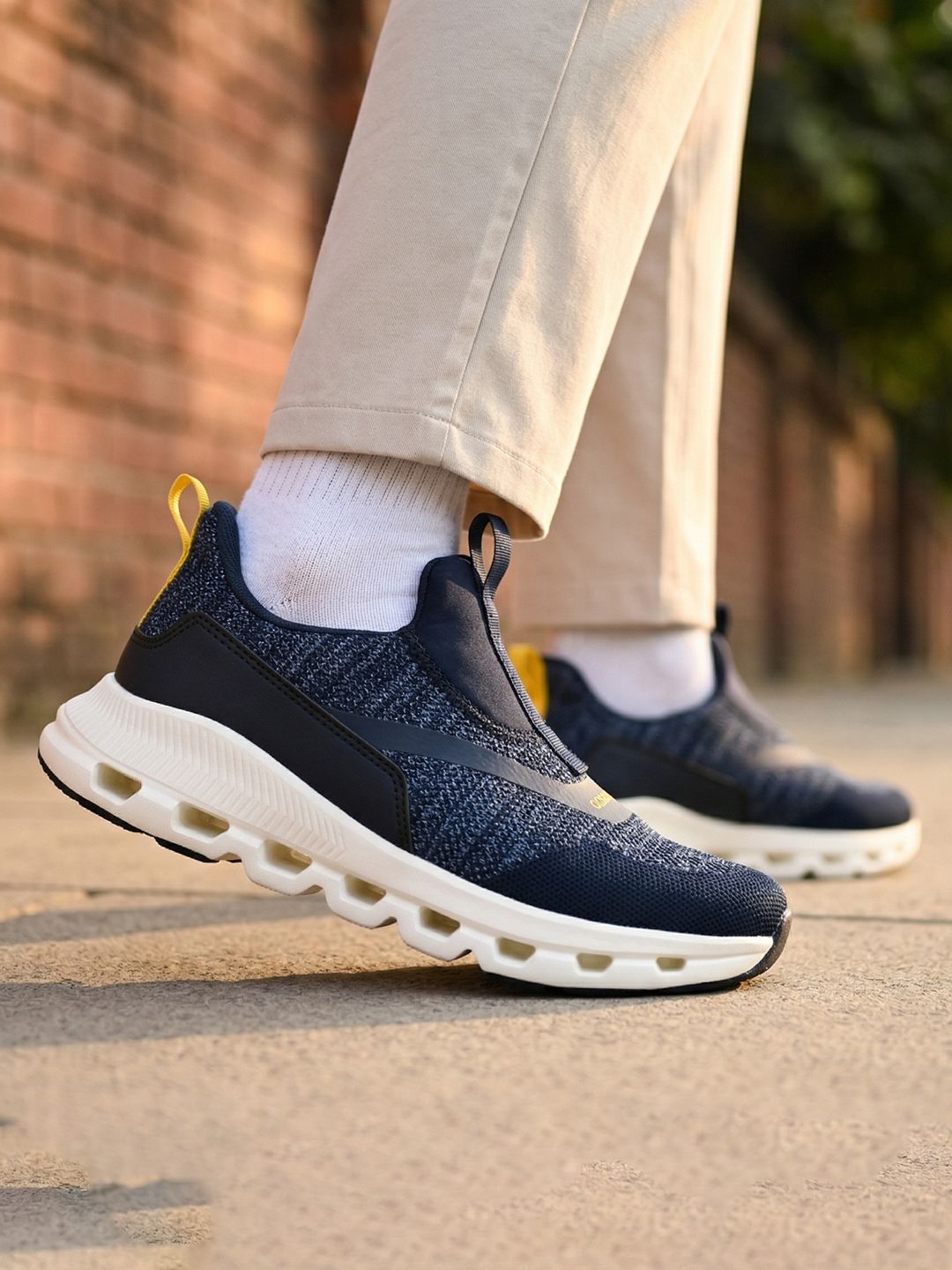 IMPAKTO Air Bounce Walking Shoe For Men