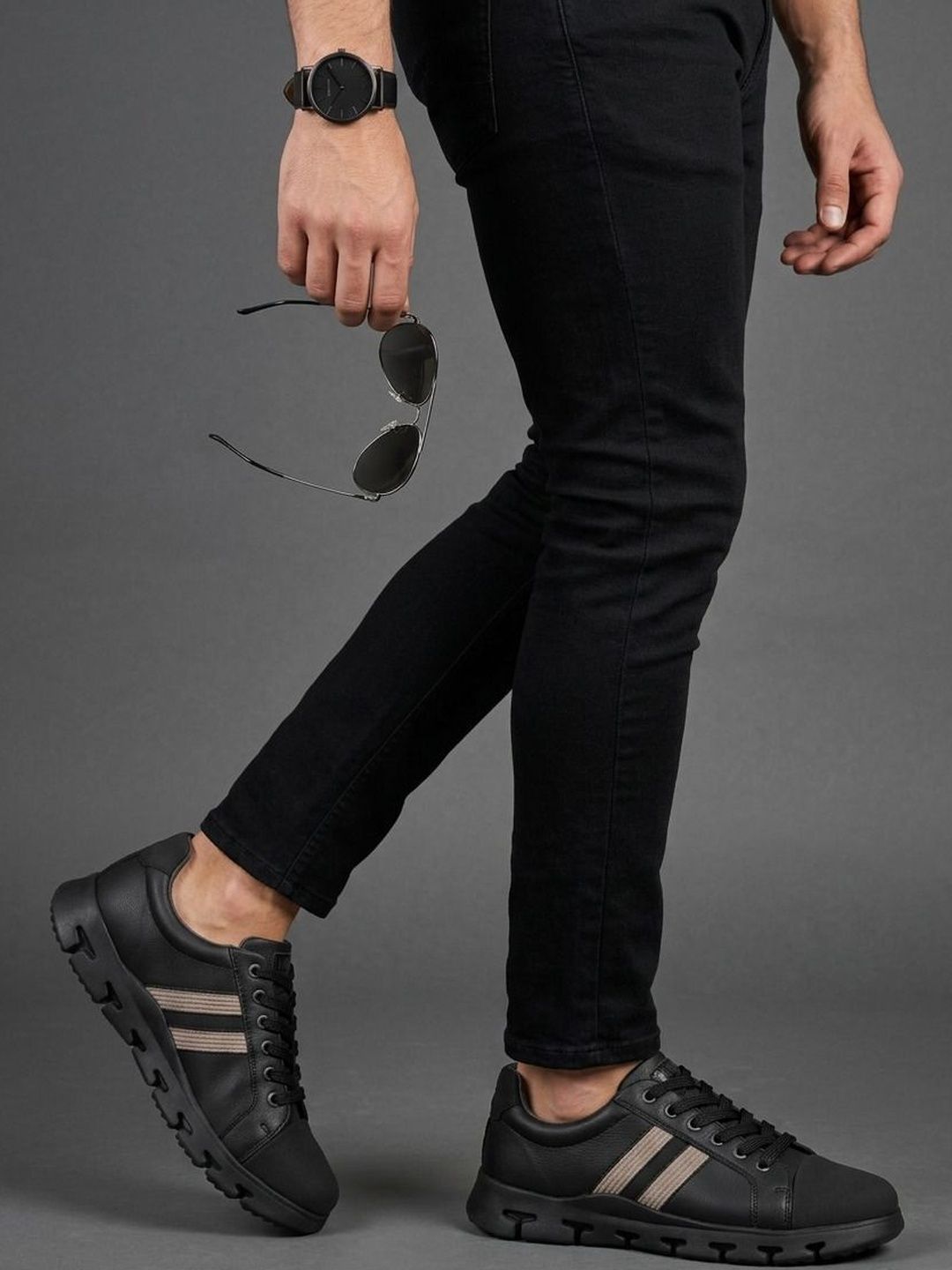 HOS Men Colourblocked Lace-Up Casual Comfortable Sneakers
