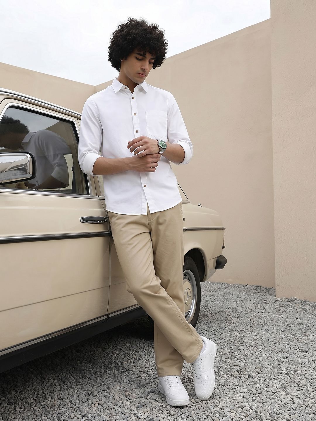 The Roadster Life Co. Spread Collar Casual Shirt