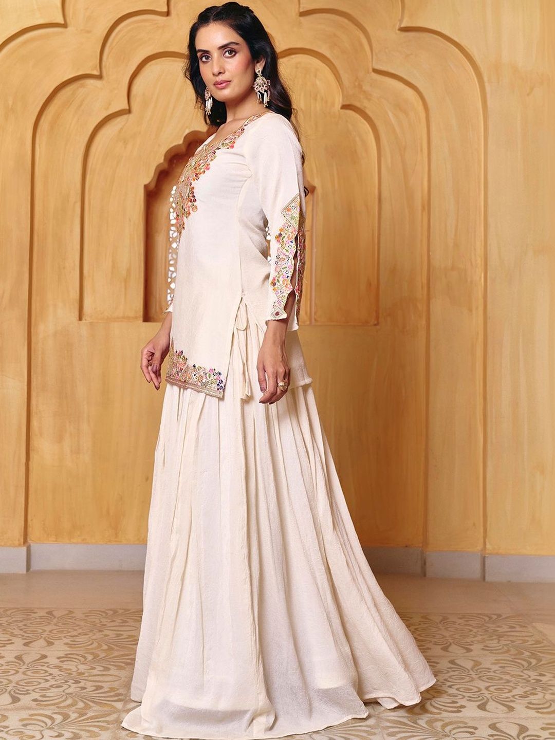 Lehenga Choli(  ) - Buy Latest Collection of Designer Lehenga  Cholis Online in India | Myntra