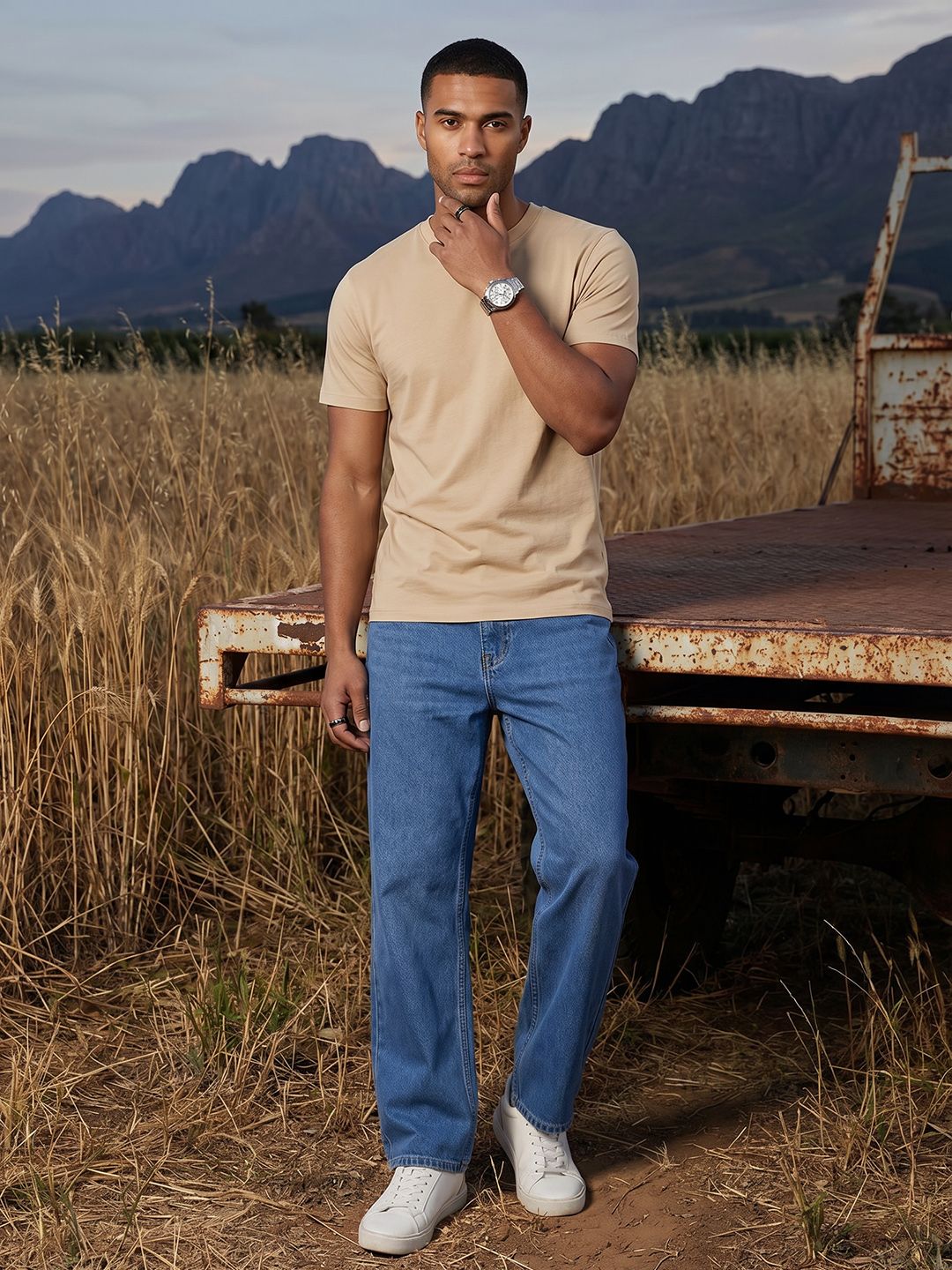 The Roadster Life Co. Men Regular Fit Mid-Rise Light Fade Cotton Jeans