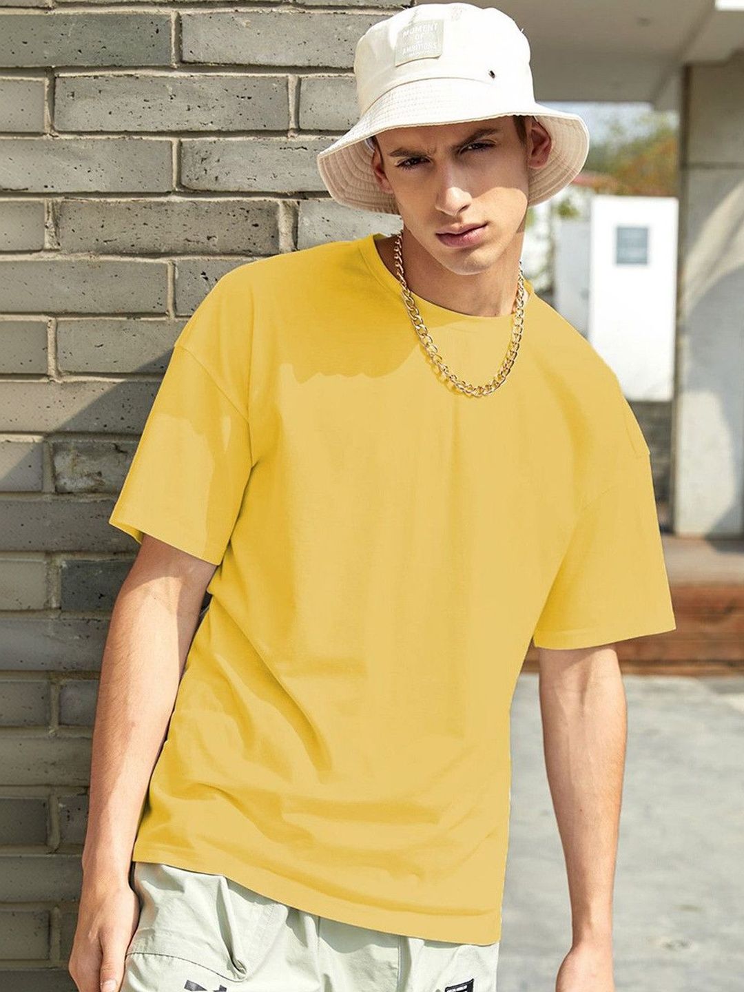 Stylecast X Kotty Men T-shirt