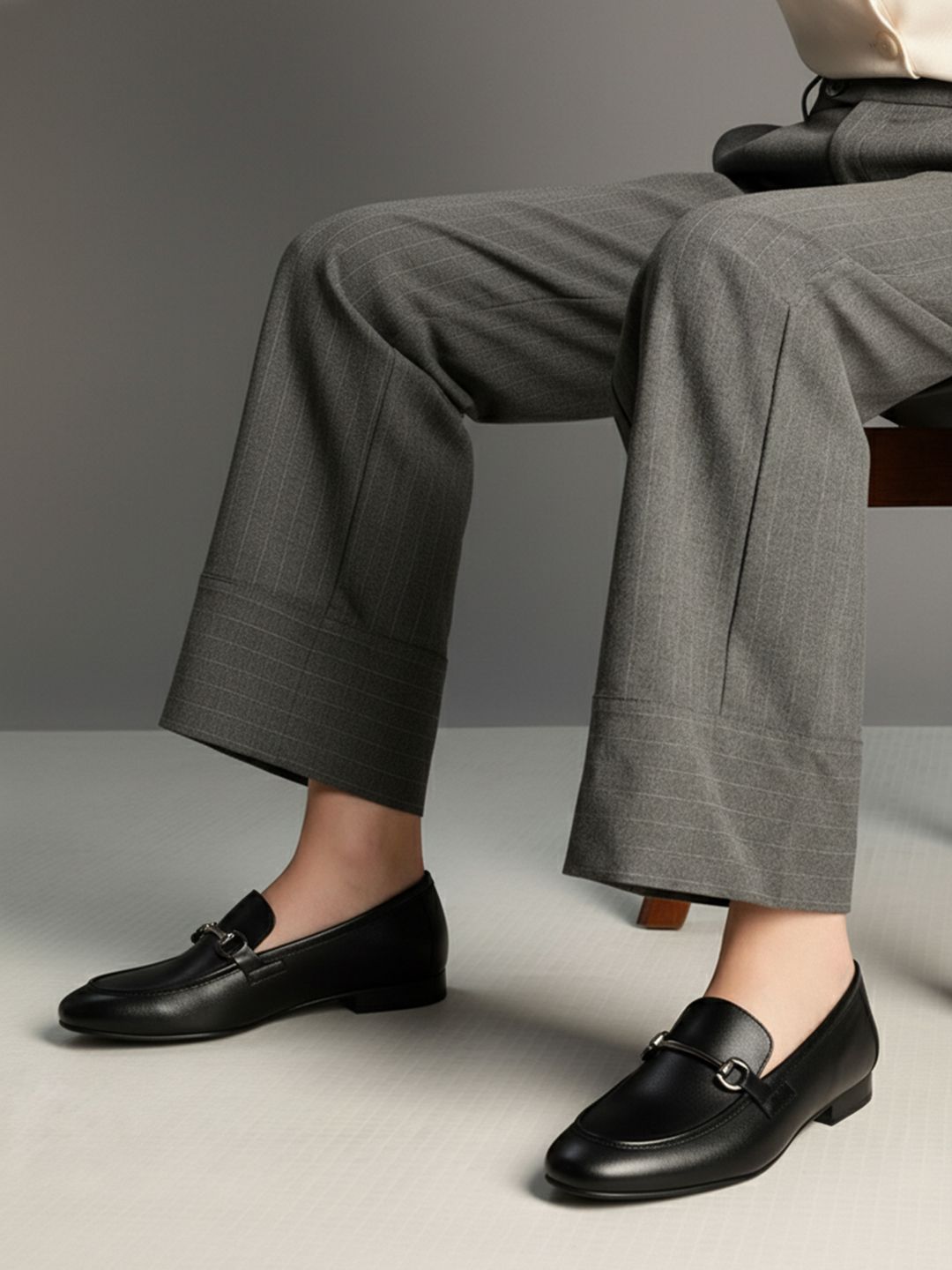 Kenneth Cole Women Leather Loafers