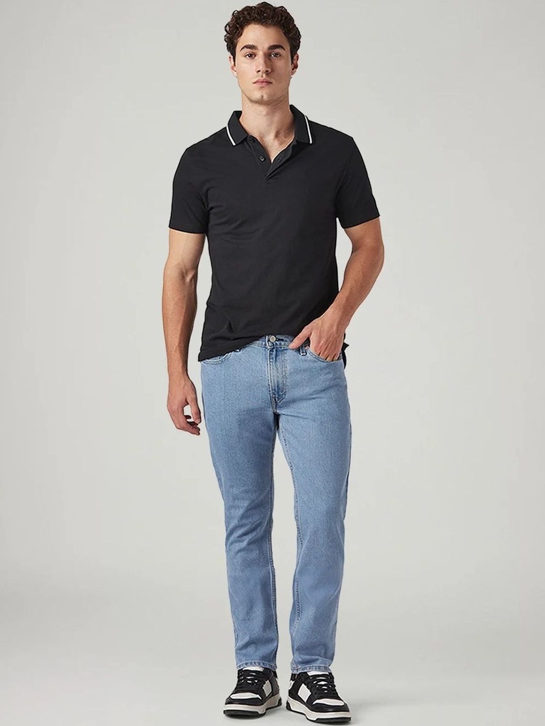 Men Slim Fit Mid-Rise Jeans Levis Men Classic Slim Fit Mid-Rise Light Fade Stretchable Jeans