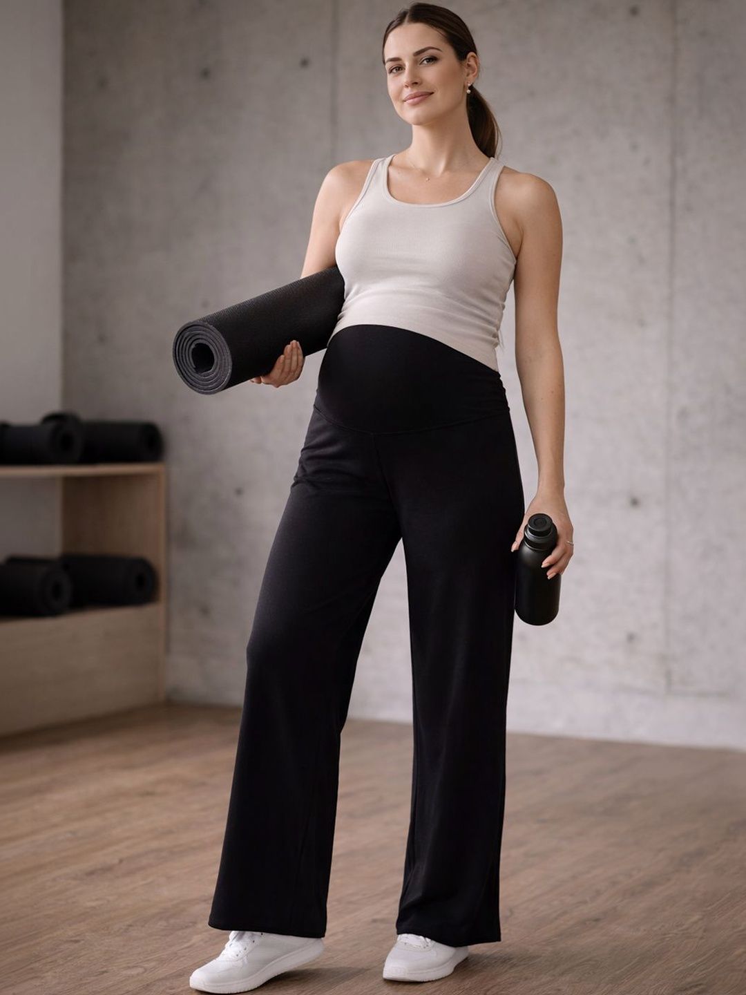 MomToBe Women Regular Fit Track Pants