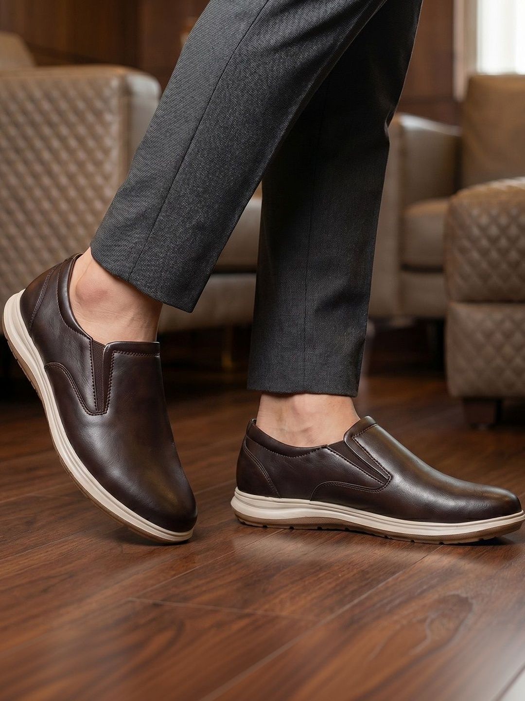 Bxxy Bxxy Men Brown Urban Sleek Cushioned Insole Casual Loafers