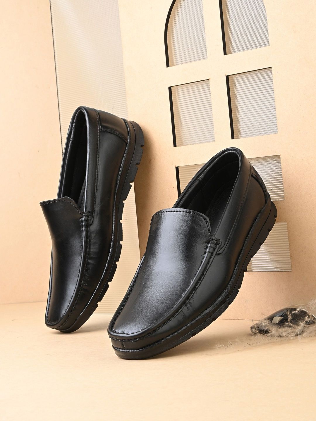 FROSINO Men Round Toe Slip-On Formal Loafers