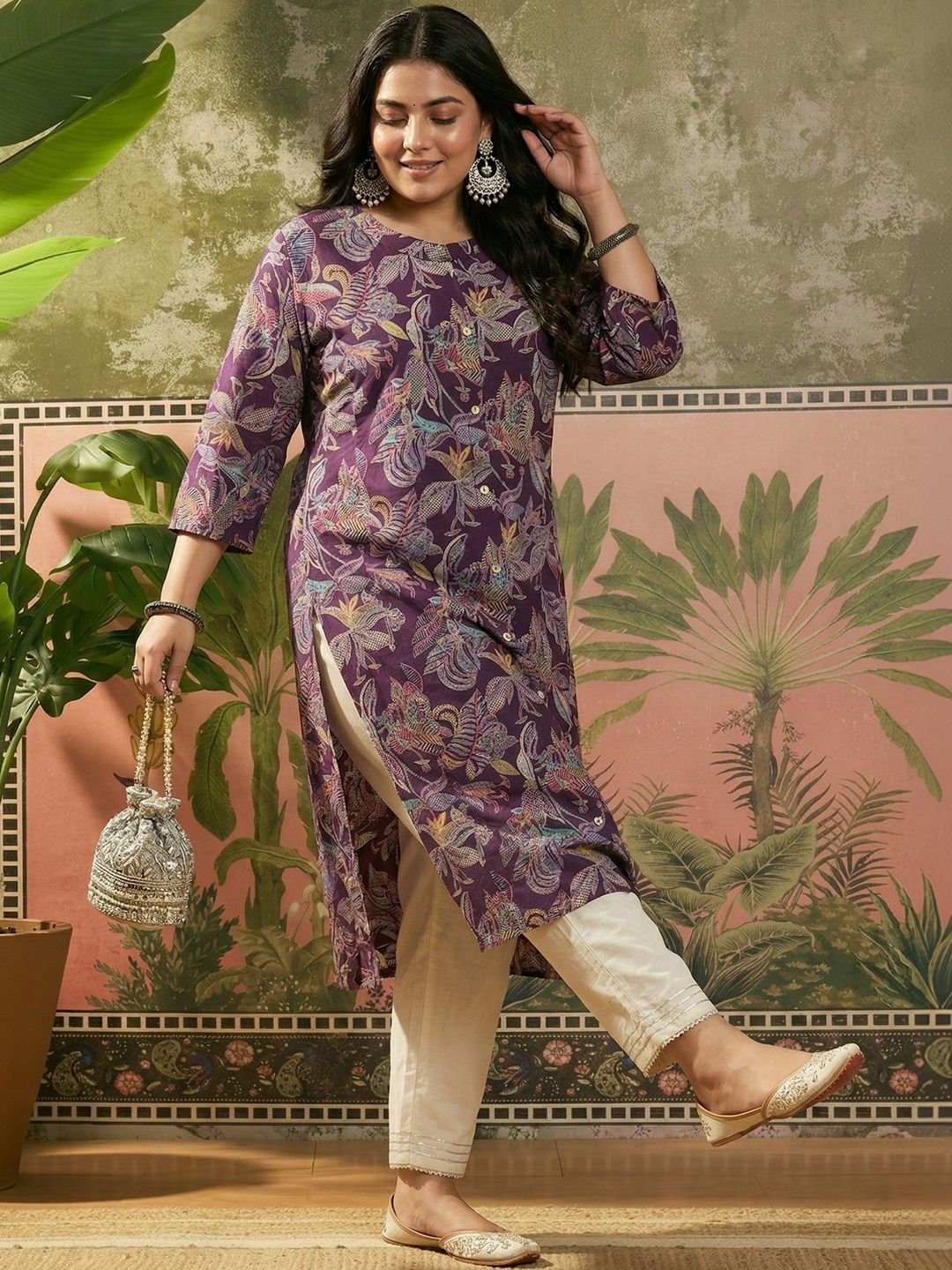 Sangria Printed Round Neck Calf Length Straight Kurtas