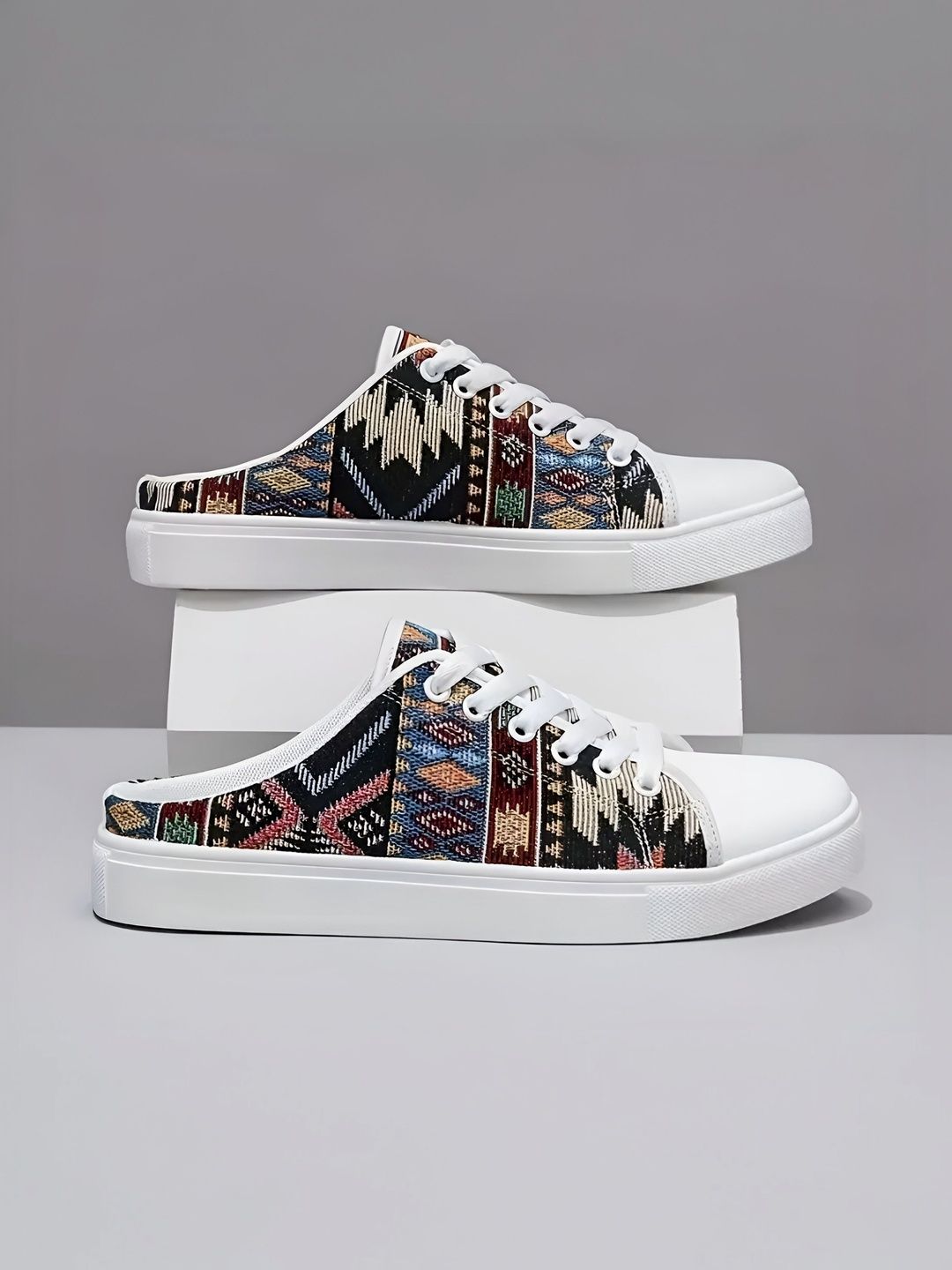 Pocy shoes Men Textured