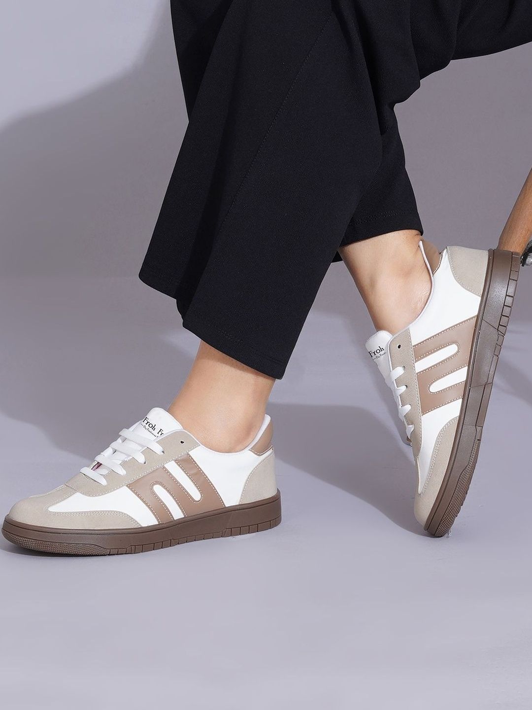 Froh Feet Women Colourblocked Sneakers