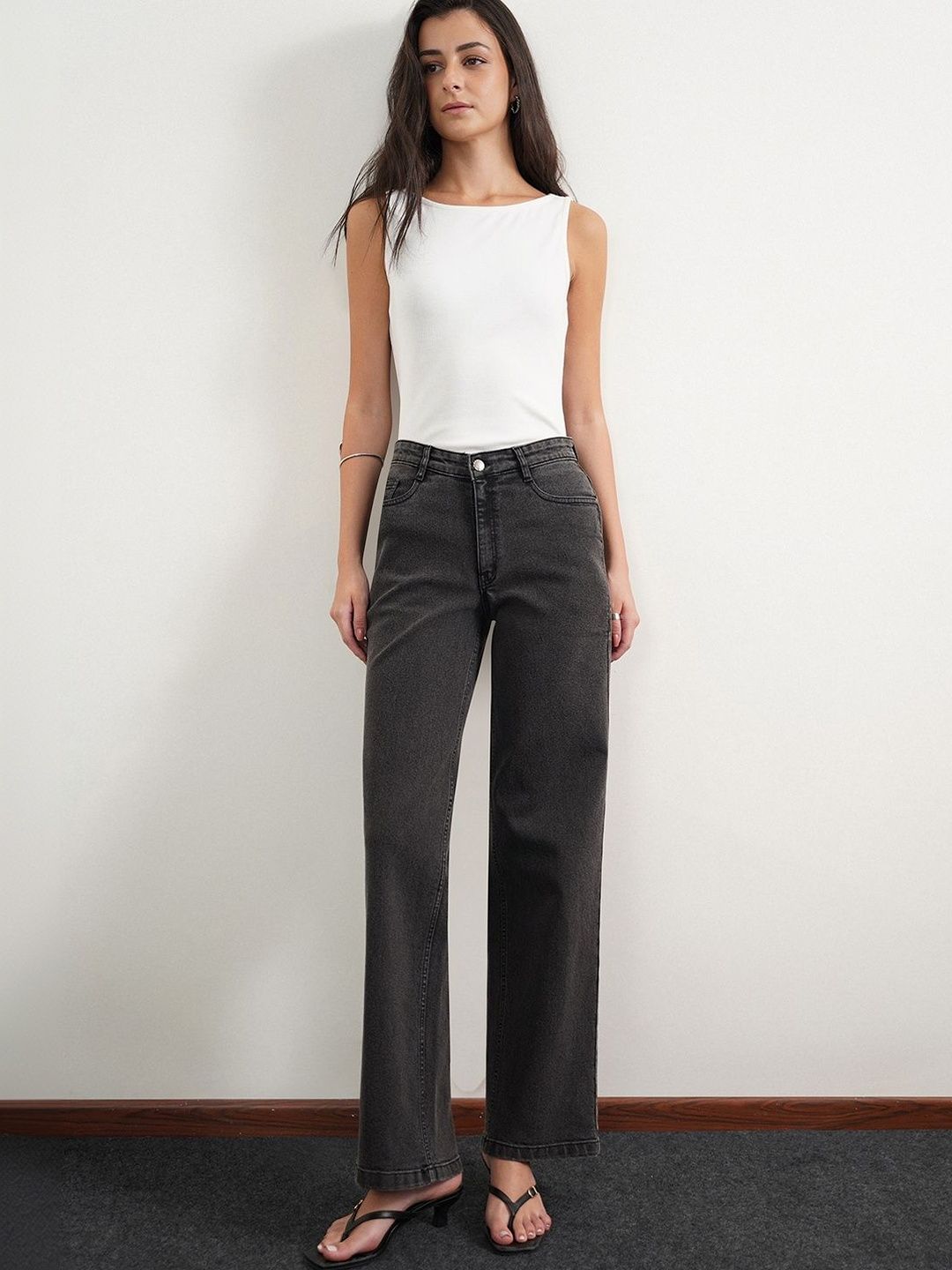 Women Wide Leg High-Rise Jeans FABLE STREET Women Wide Leg High-Rise Slash Knee Heavy Fade Stretchable Cotton Jeans