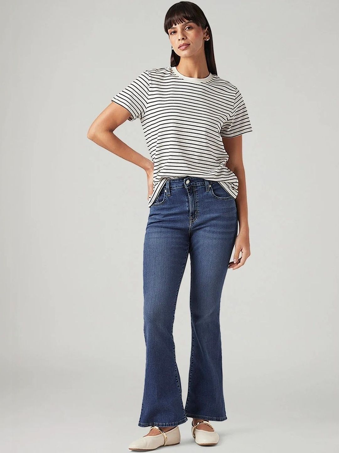 Levis Levis Women Classic Flared High-Rise Light Fade Stretchable Jeans