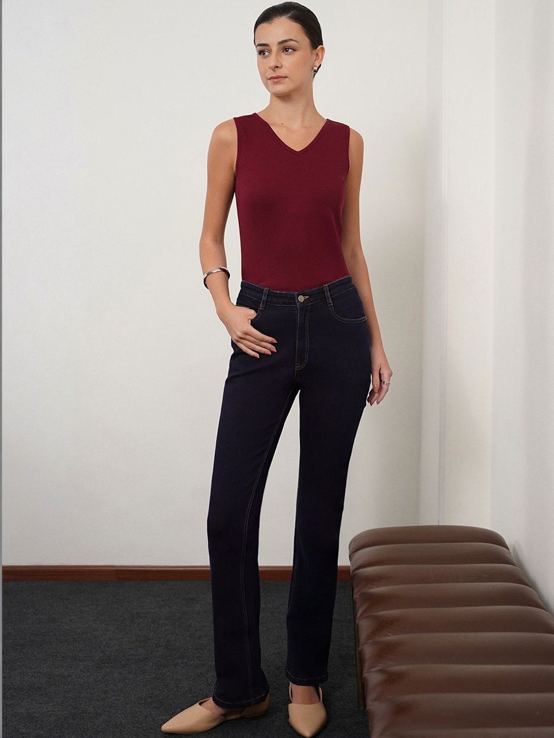 Women Bootcut Mid-Rise Jeans FABLE STREET Women Bootcut Mid-Rise Slash Knee Cuffed Hem Stretchable Jeans