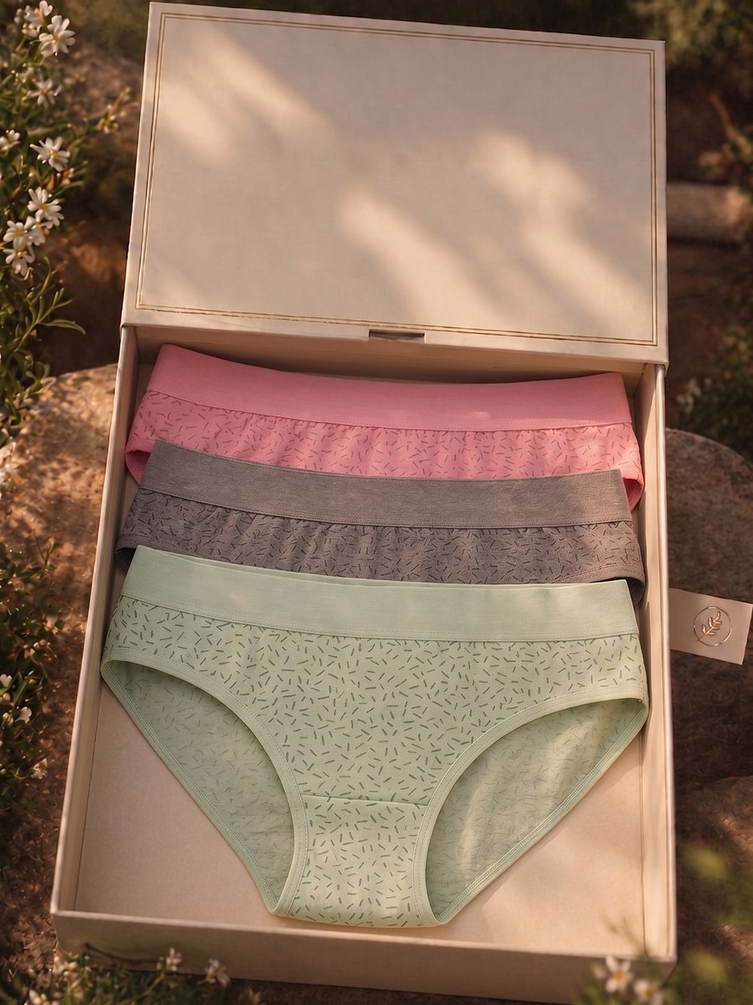 FiveFlag Women Pack of 3 Printed Anti Bacterial Hipster Briefs