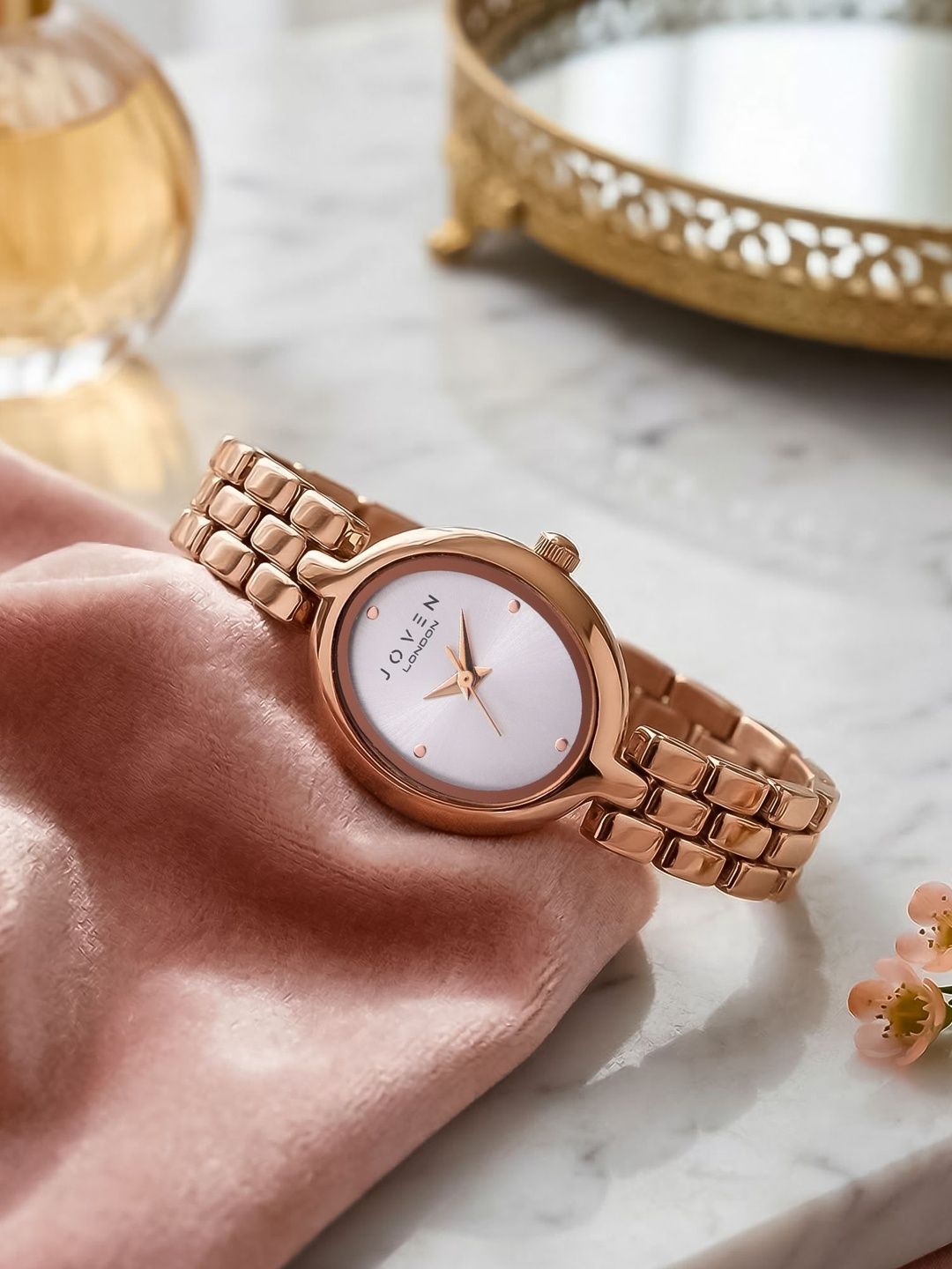 Joven Women Bracelet Style Analogue Watch - J10-B