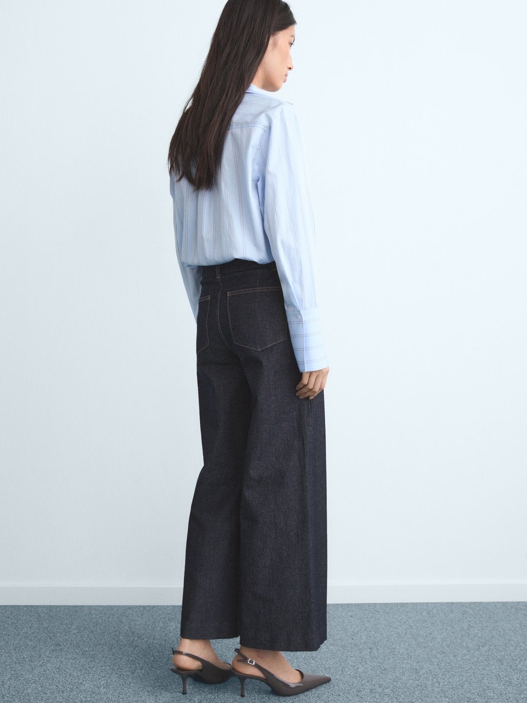 Regular Fit Mid-Rise Stretchable Jeans