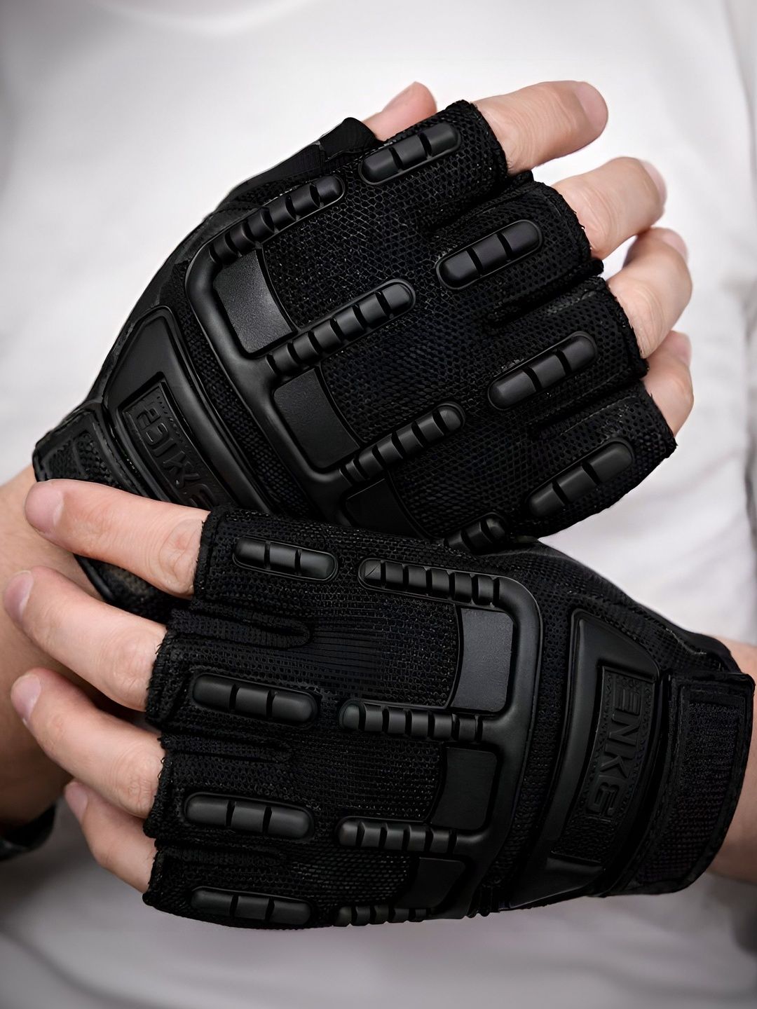 LEVOT Unisex Fingerless Gloves