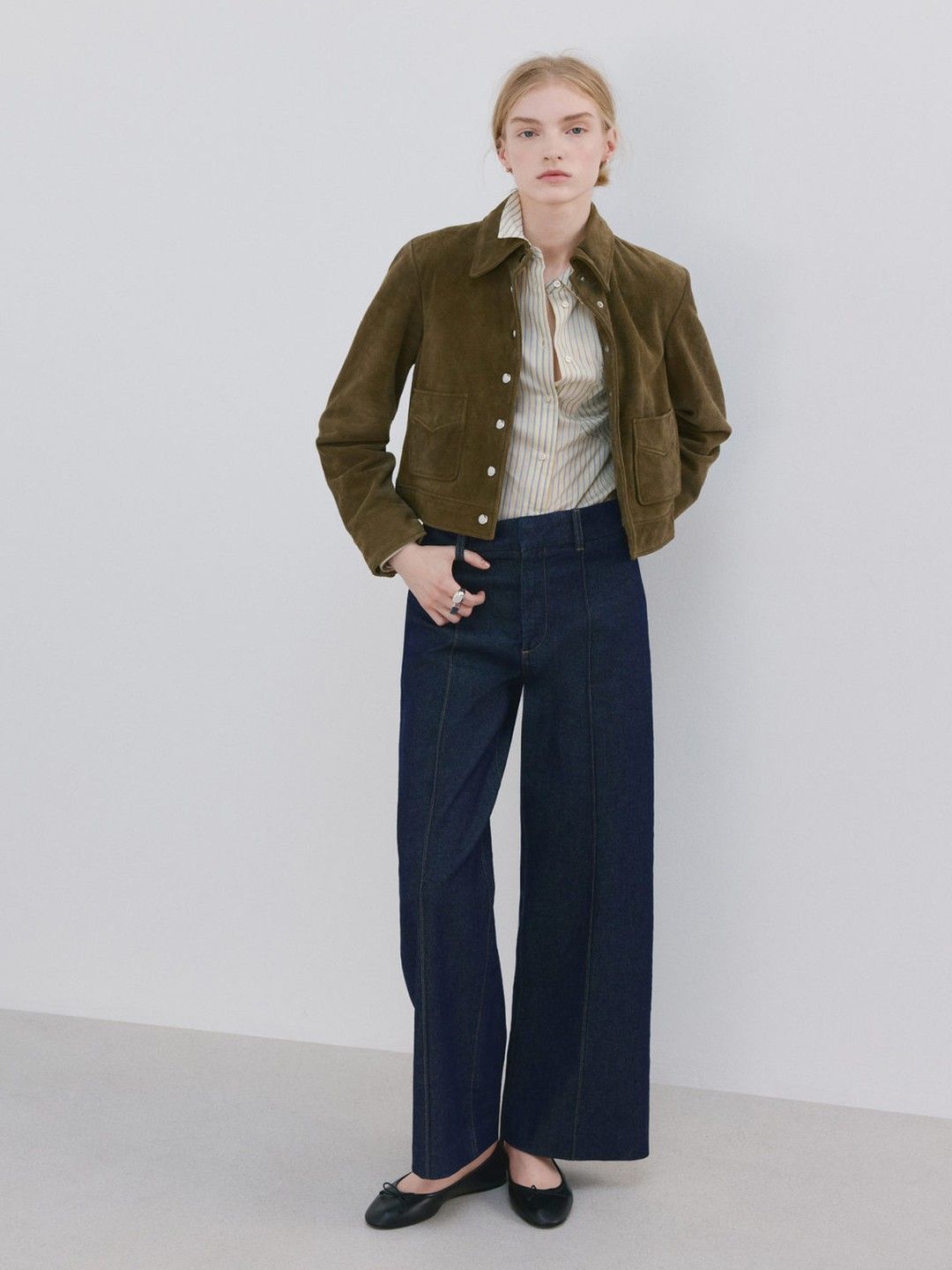 Regular Fit Mid-Rise Jeans