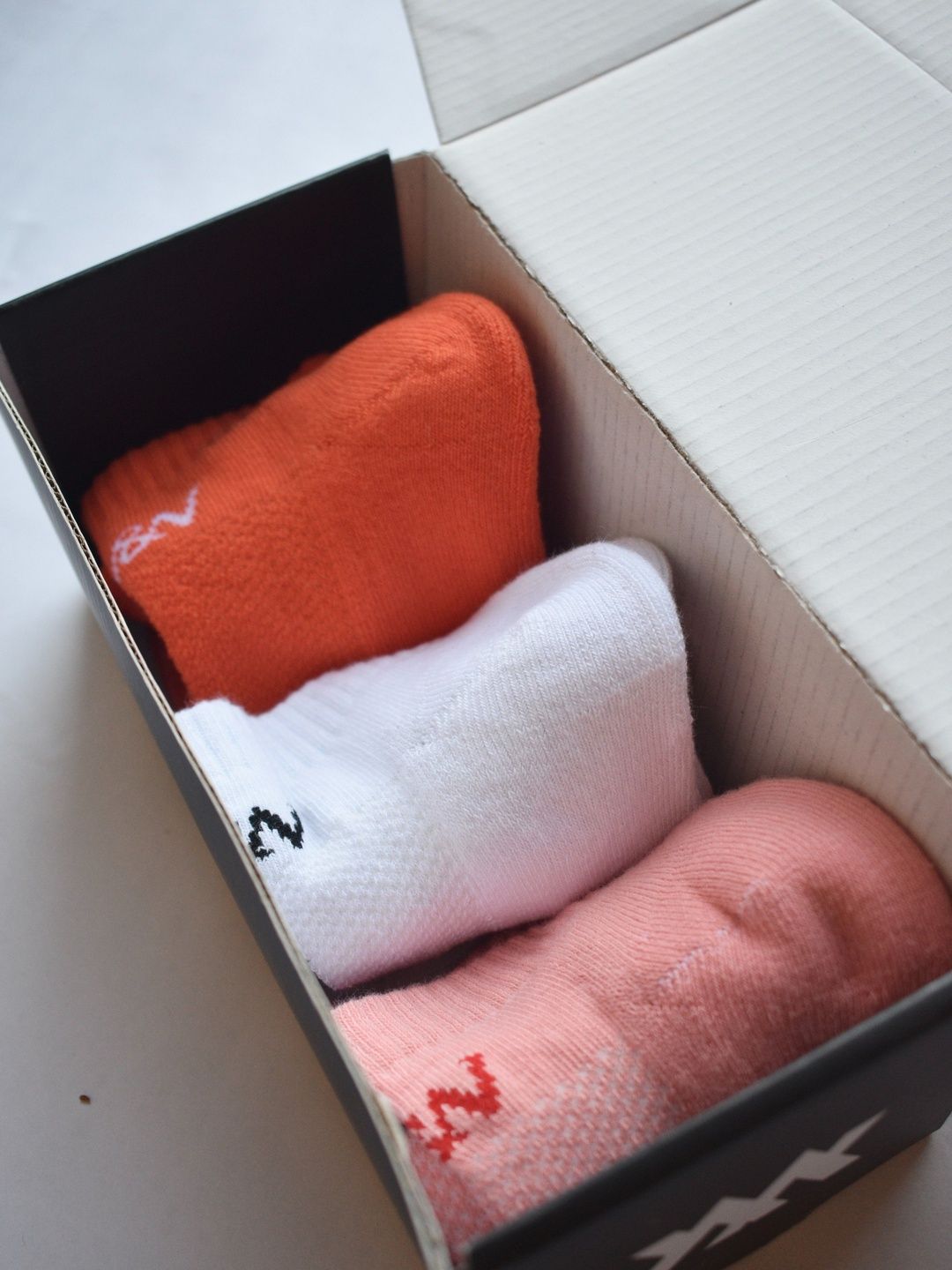 Milk&Whisky Men Pack of 3 Cotton Assorted Ankle Length Socks