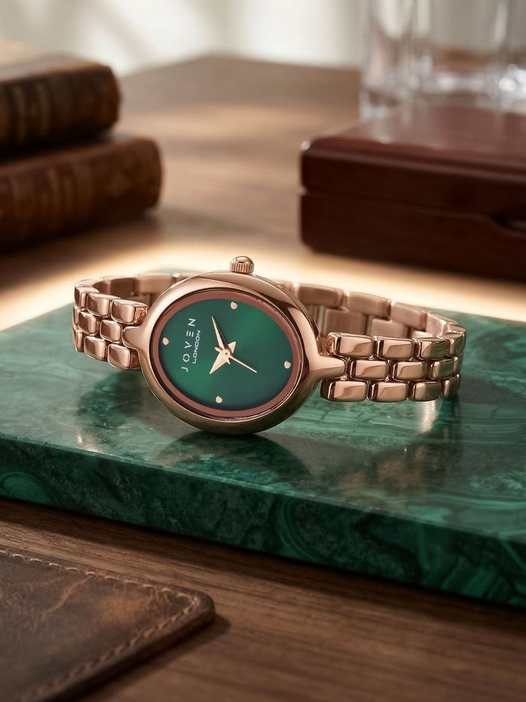 Joven Bracelet Style Straps Analogue Watch J10-C