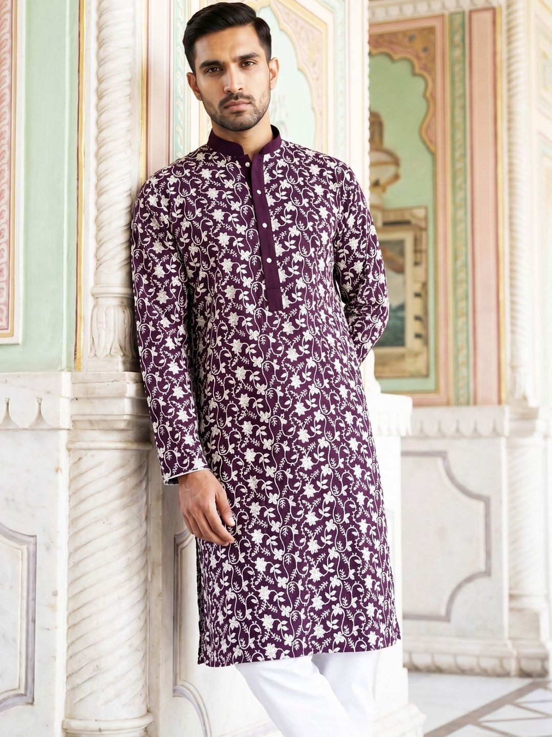 Jompers Men Floral Embroidered Thread Work Floral Kurta