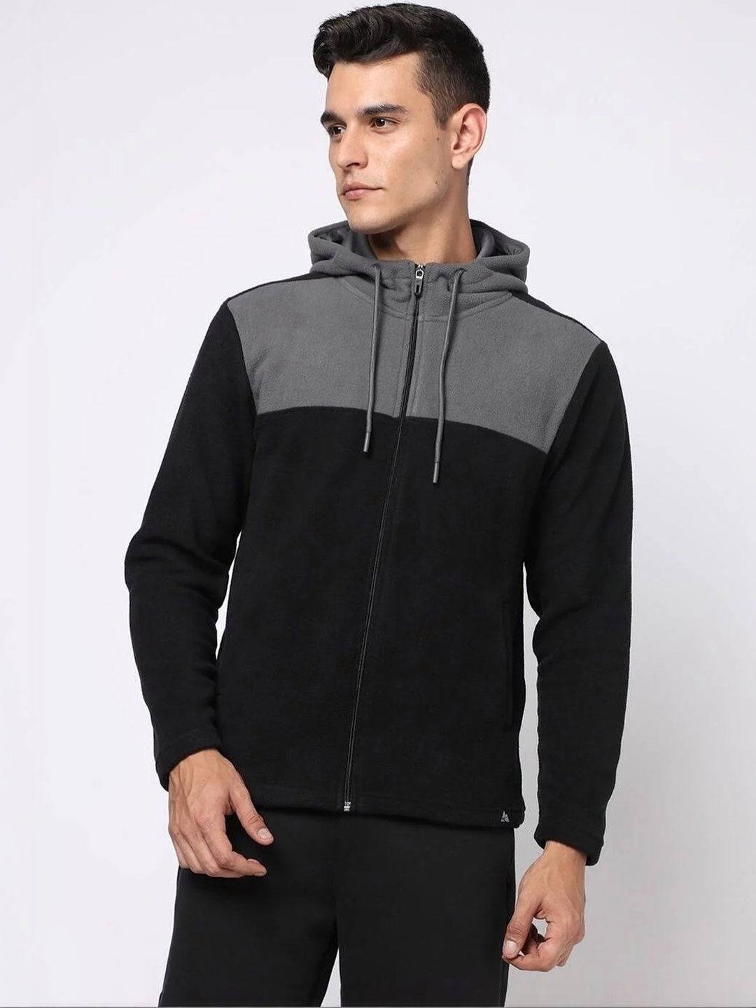 Performax Men Colourblocked Open Front Jacket