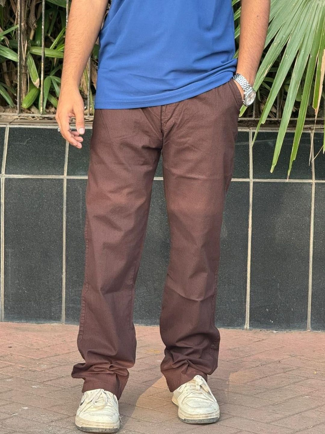 me Queen Men Straight Fit Mid-Rise Stretchable Linen Jeans
