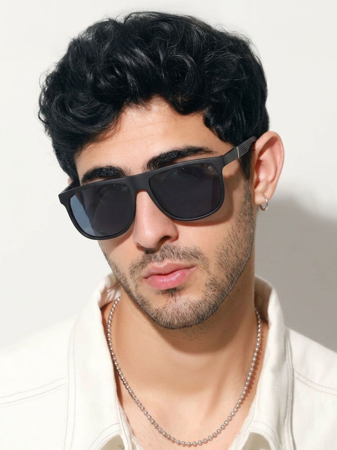 Eyejack by Voyage Unisex Wayfarer Sunglasses with UV Protected Lens TB36CL107