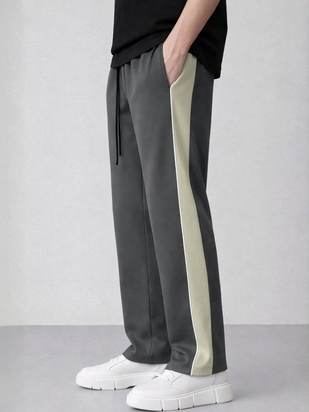 Maniac Maniac Men Baggy Colourblocked Track Pants