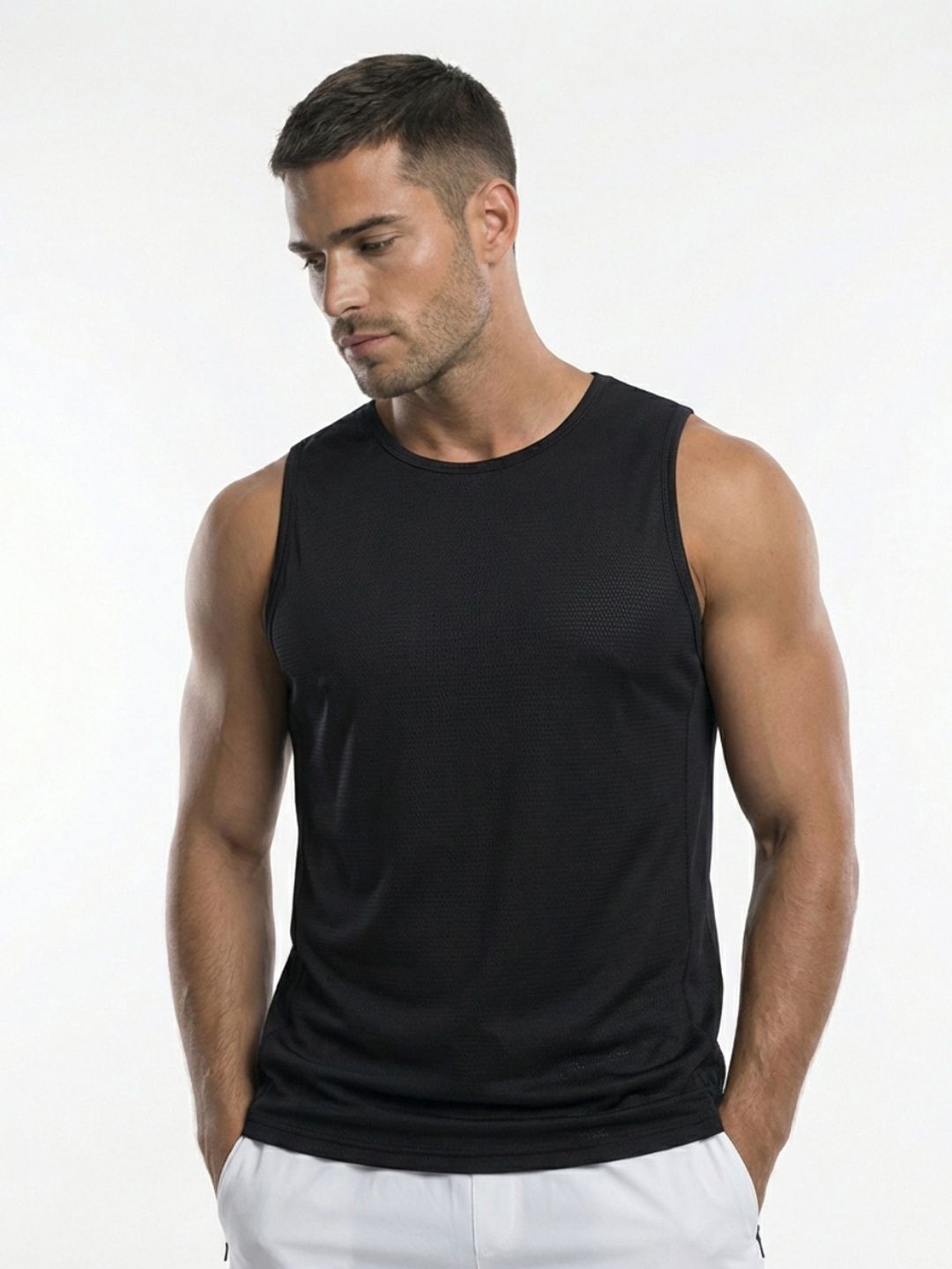 CROSS BENCH Men T-shirt