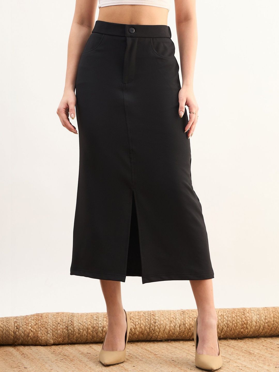 SASSAFRAS worklyf SASSAFRAS worklyf Women Front Slit Midi Straight Skirt
