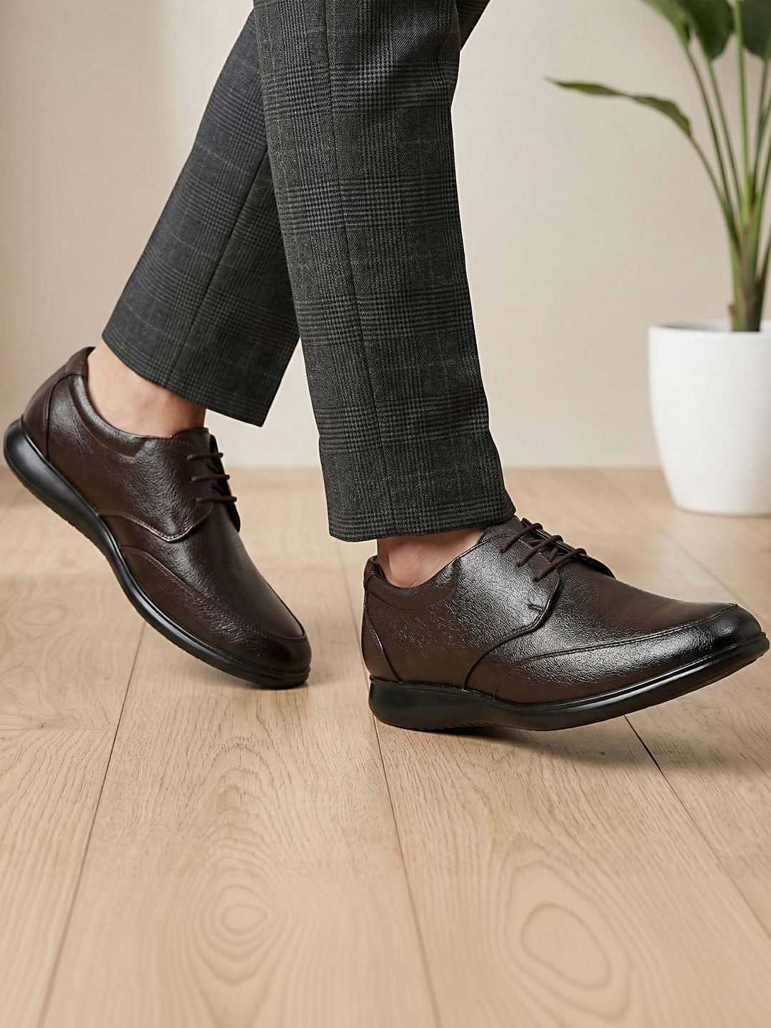 KRAASA Men Pointed Toe Formal Derbys