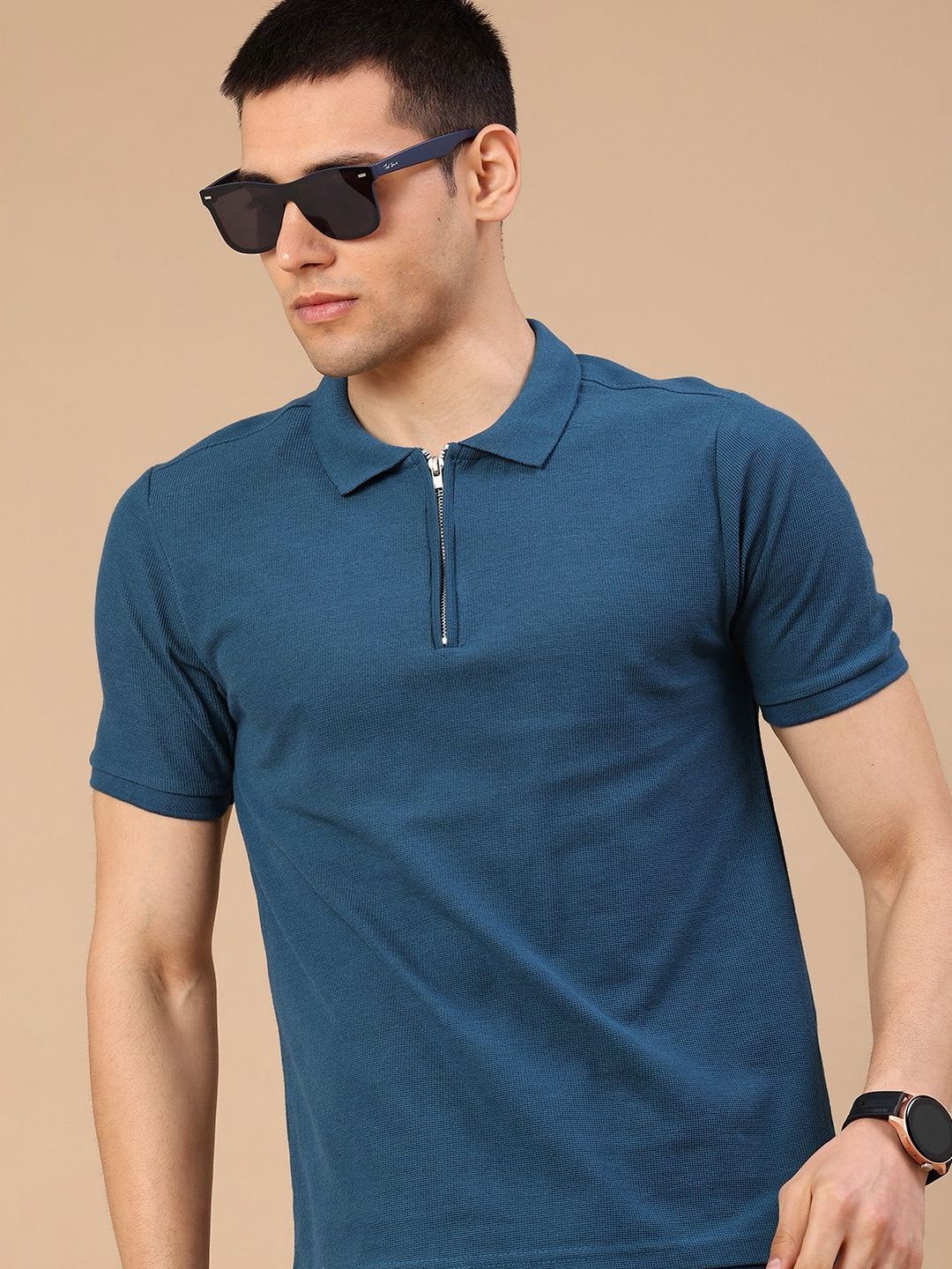 V-Mart Men Polo Collar T-shirt