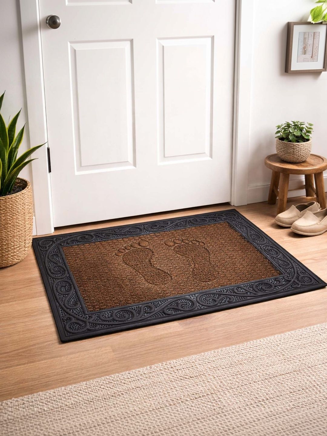 Go Hooked Anti-Slip Rubber Door Mat