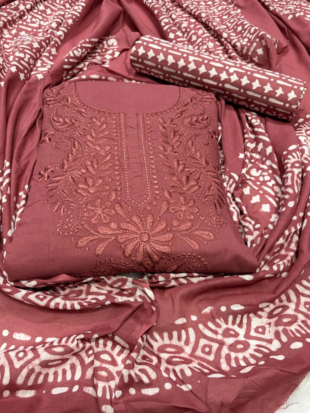Farooq Dyeing Embroidered Thread Work Pure Cotton Unstitched Dress Material