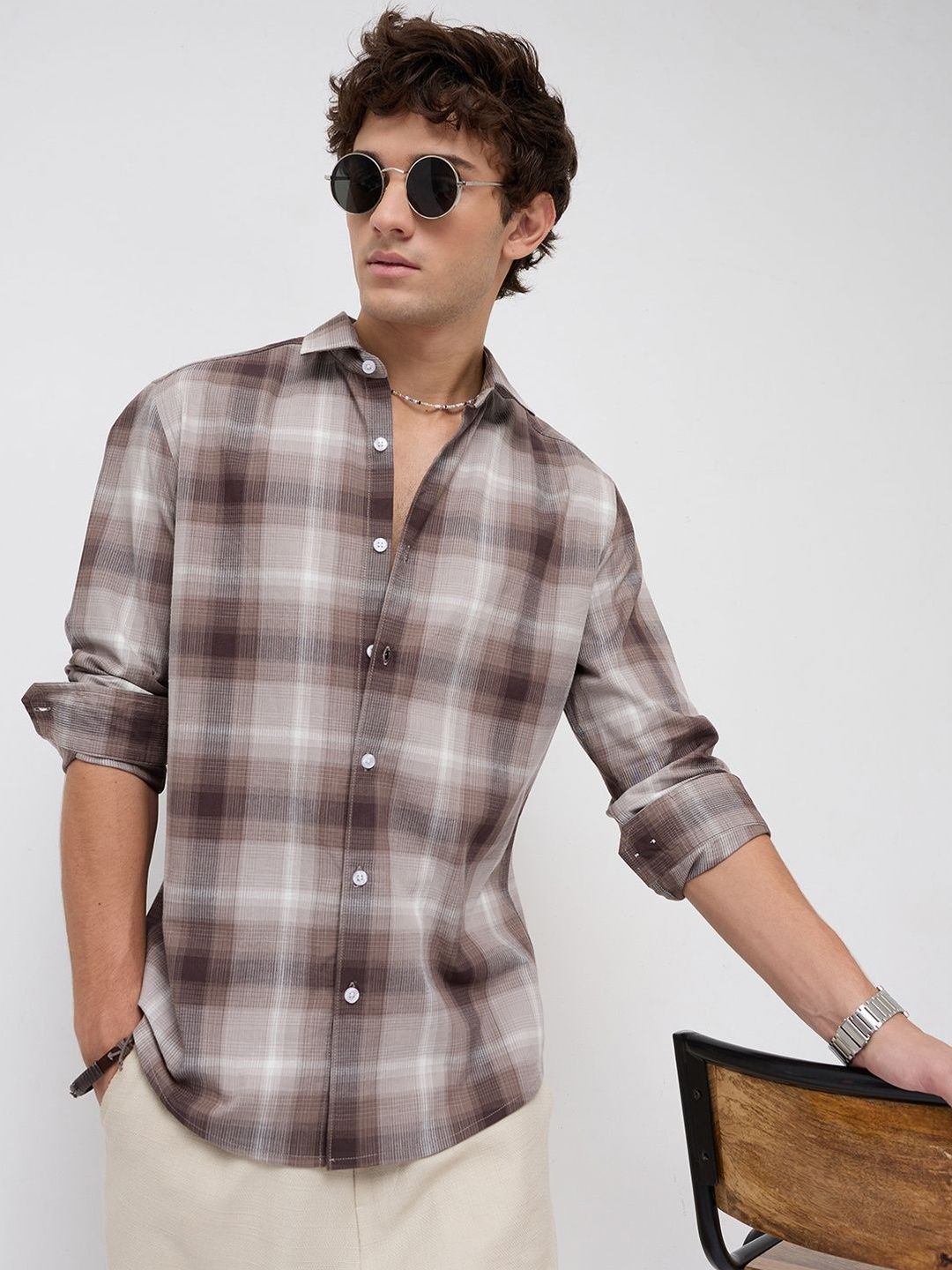 VASTRADO Men Classic Slim Fit Tartan Checks Checked Casual Shirt