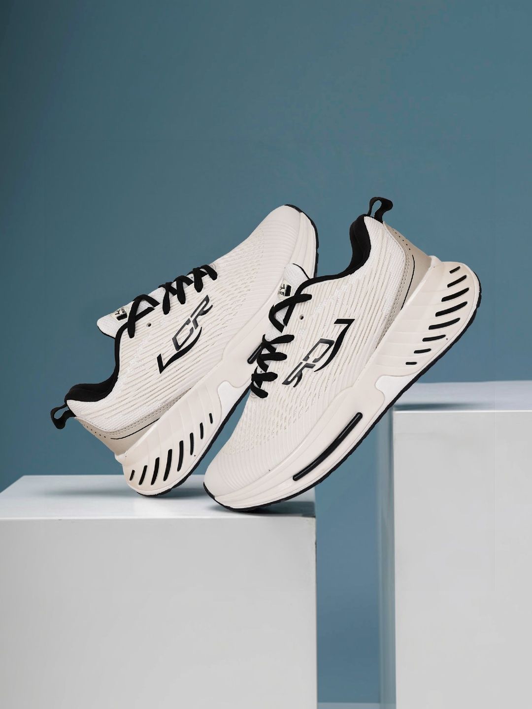 Lancer Men Mesh Running Non-Marking Shoes