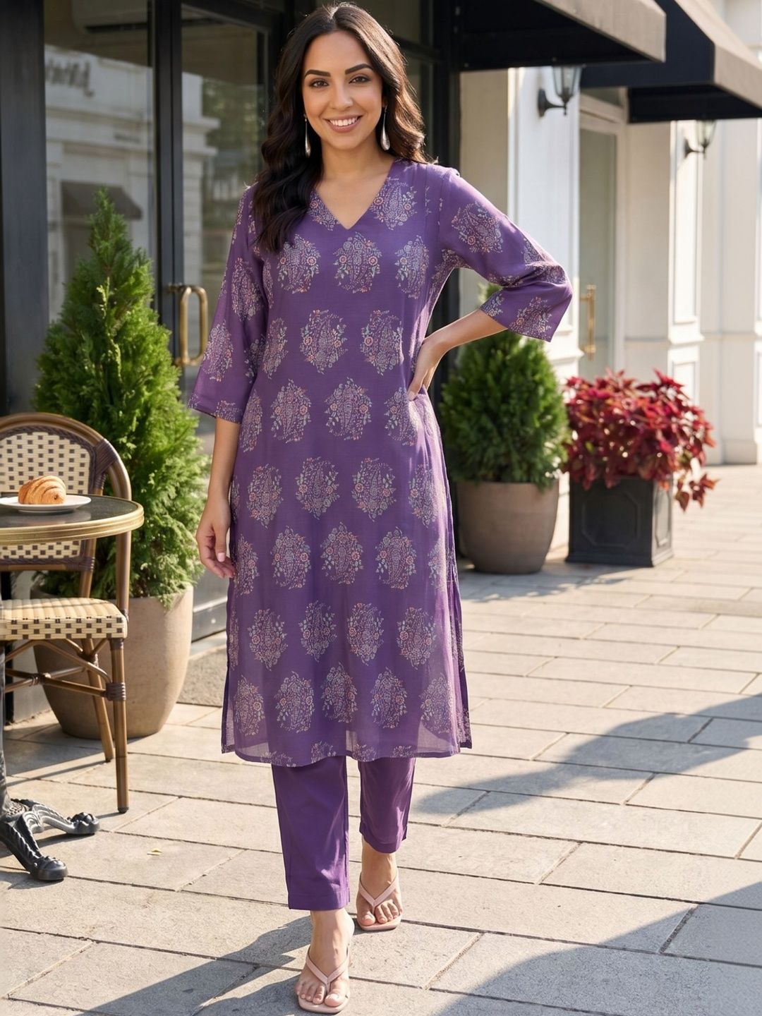 Women Printed Kurta with Trousers W Women Ethnic Motifs Printed Regular Kurta with Trousers